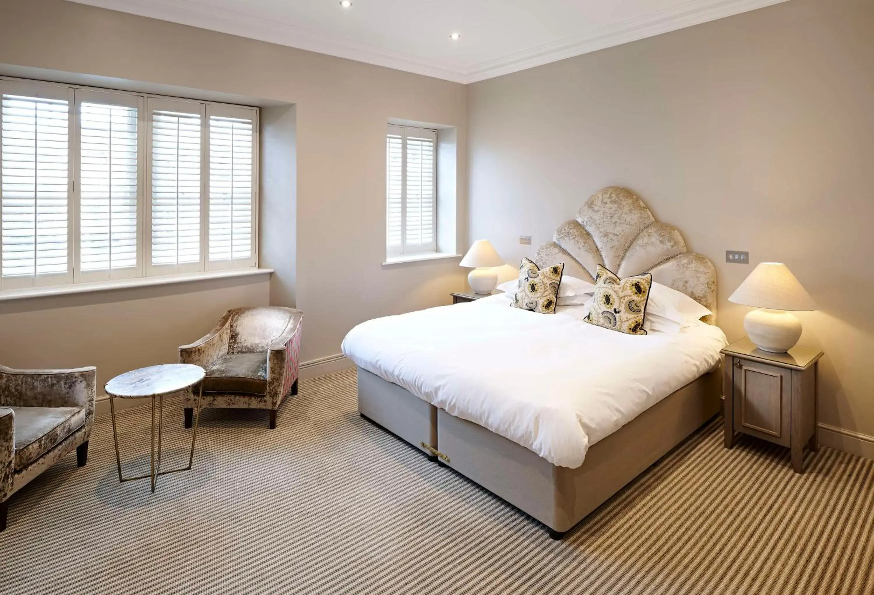 Bedroom, Bed in The Kings Arms Bedroom, Bed in The Kings Arms