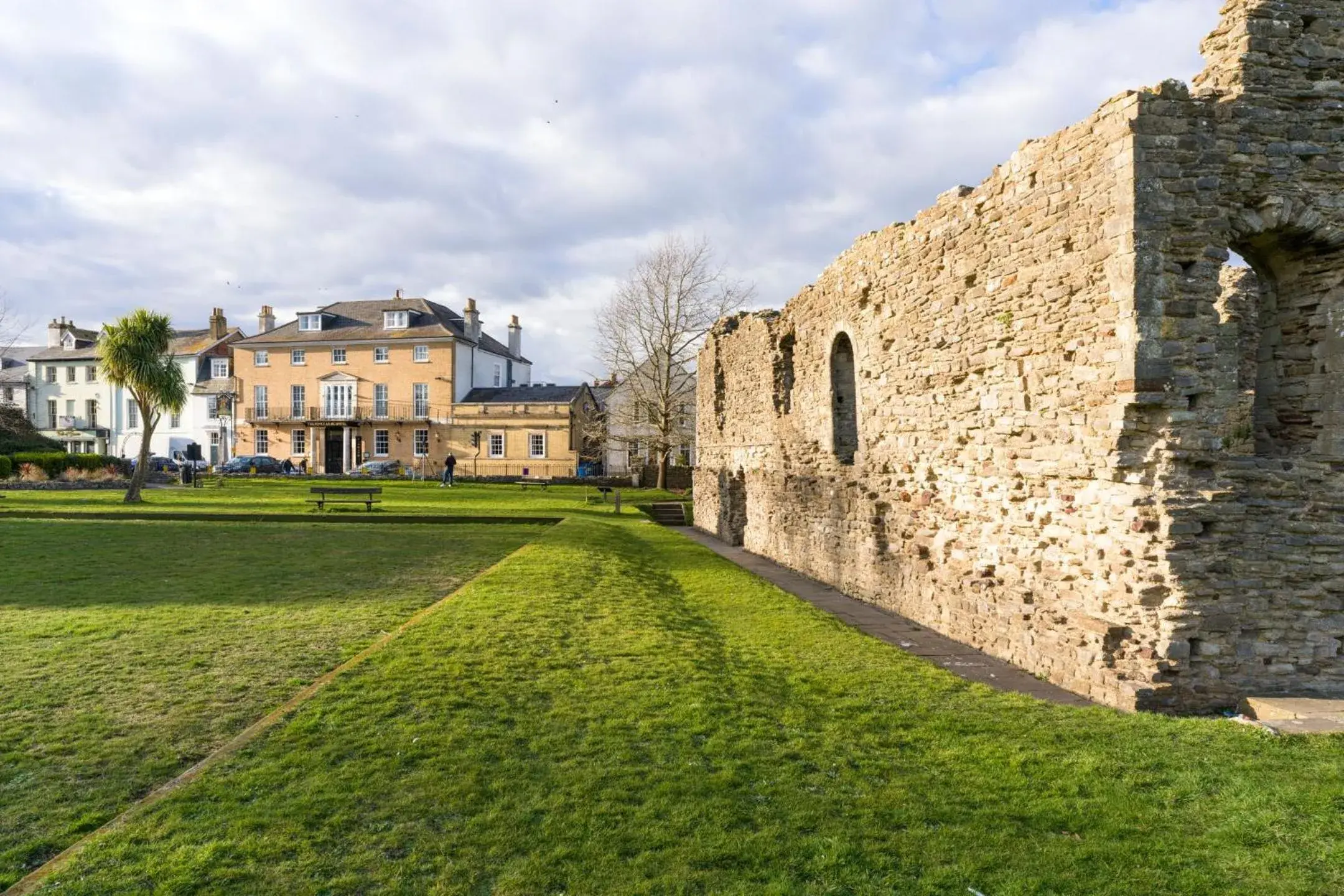 Property building in The Kings Arms Property building in The Kings Arms