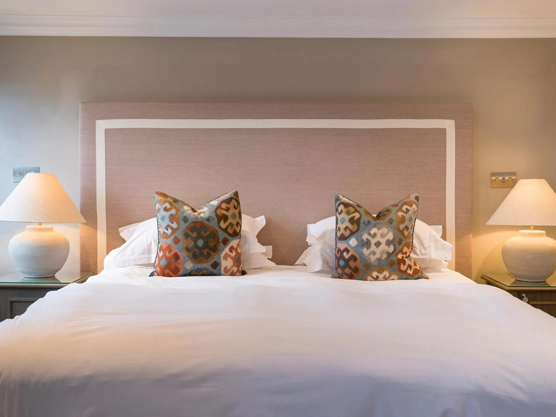 Bedroom, Bed in The Kings Arms