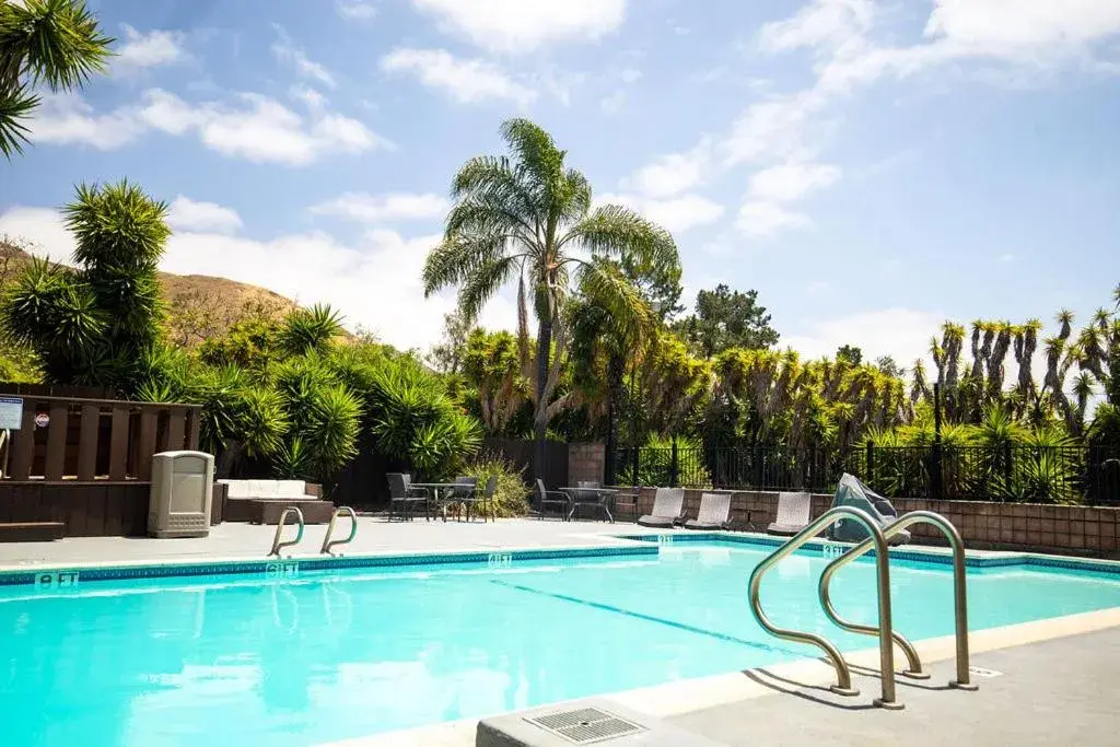 Swimming pool in Inn at San Luis Obispo Swimming pool in Inn at San Luis Obispo