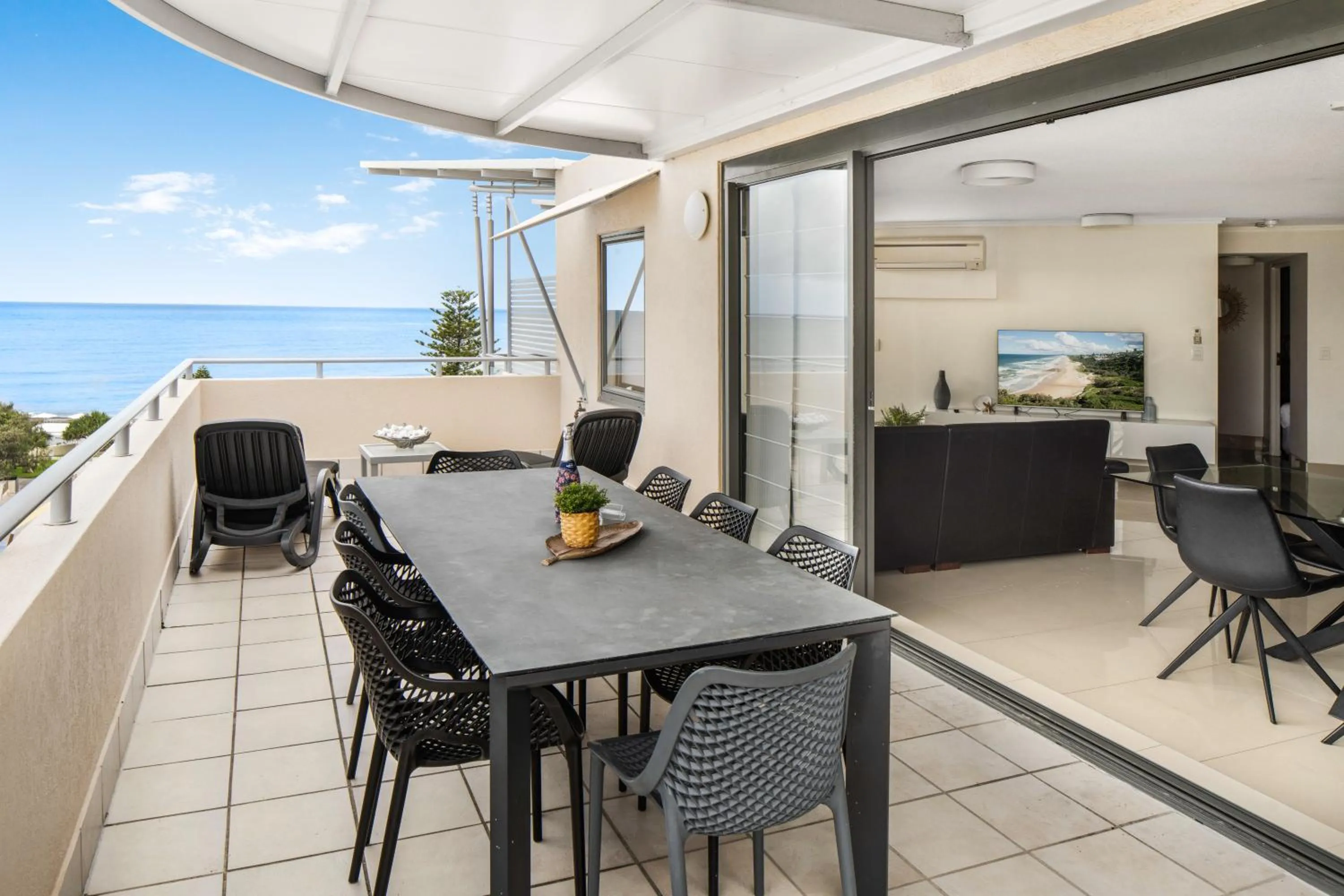 Patio in ULTIQA Shearwater Resort