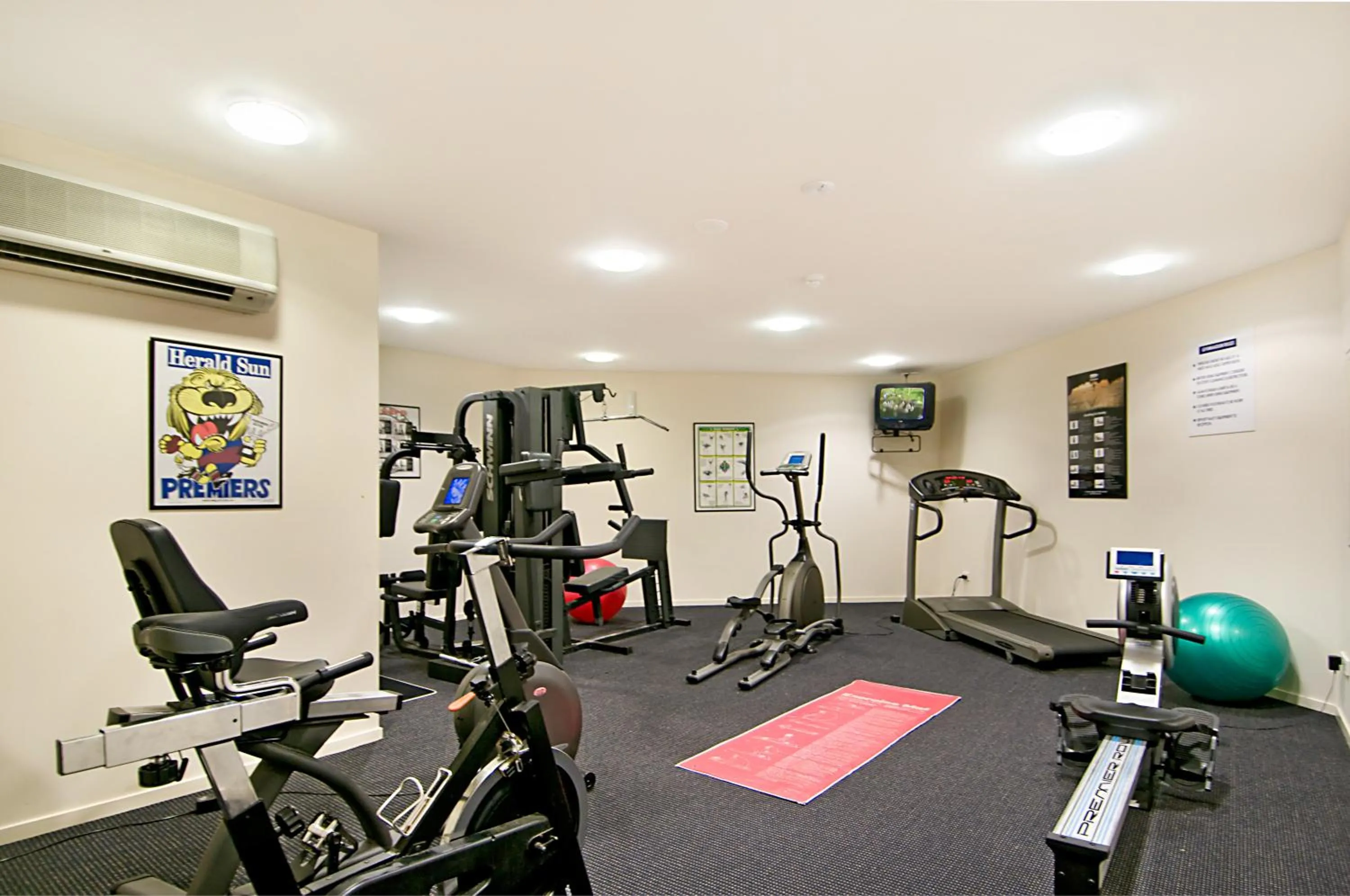 Fitness centre/facilities in ULTIQA Shearwater Resort