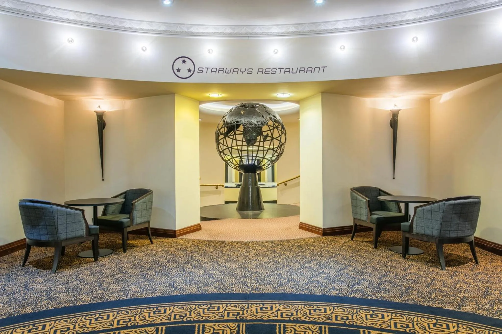 Restaurant/places to eat in Crowne Plaza Liverpool - John Lennon Airport by IHG