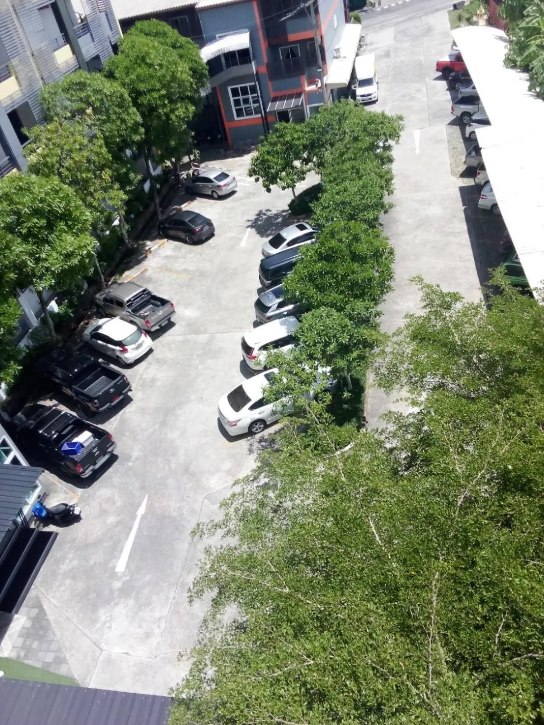 Parking in SB Living Place Hotel Phuket Town