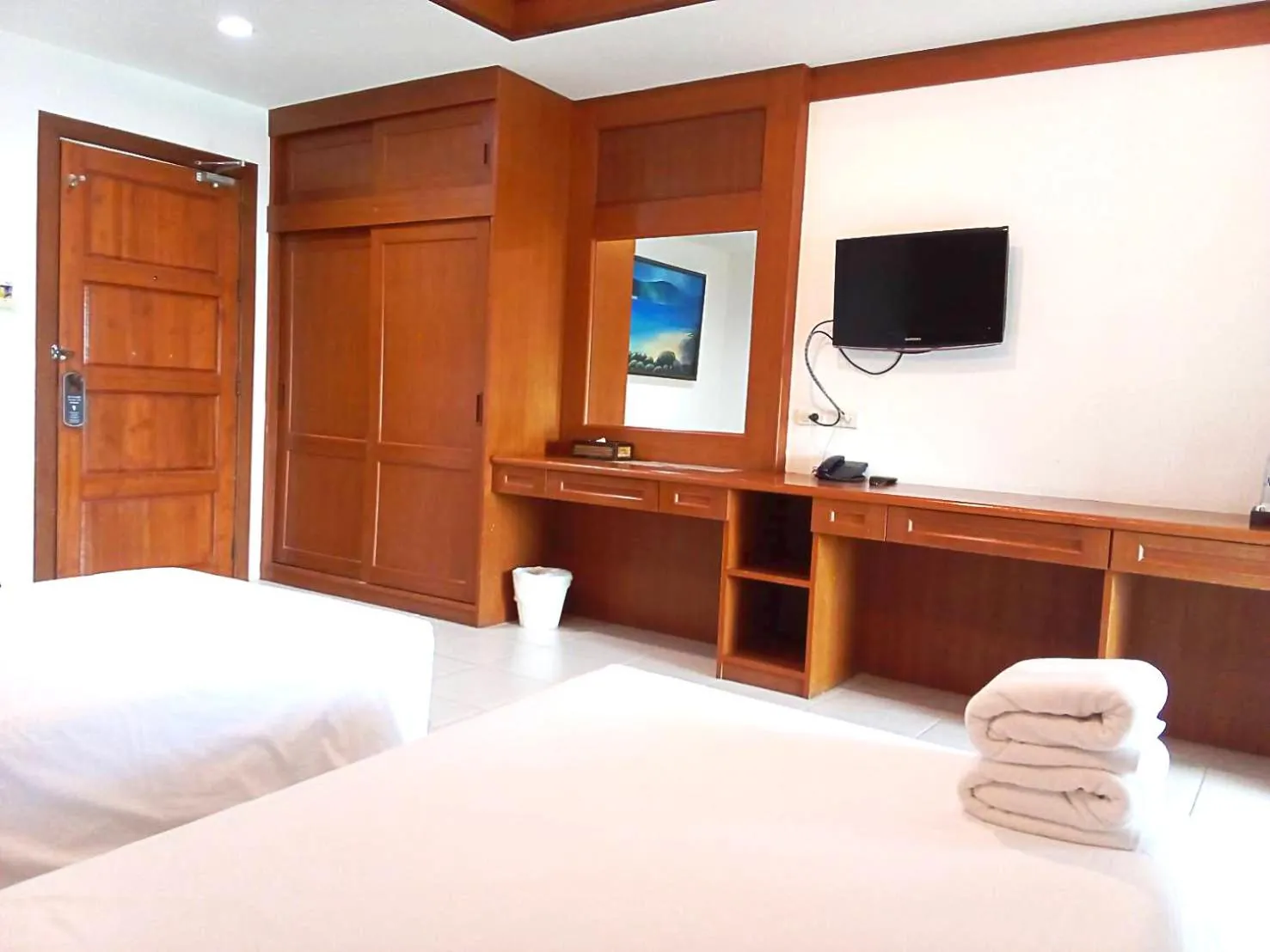 TV and multimedia, Bed in SB Living Place Hotel Phuket Town