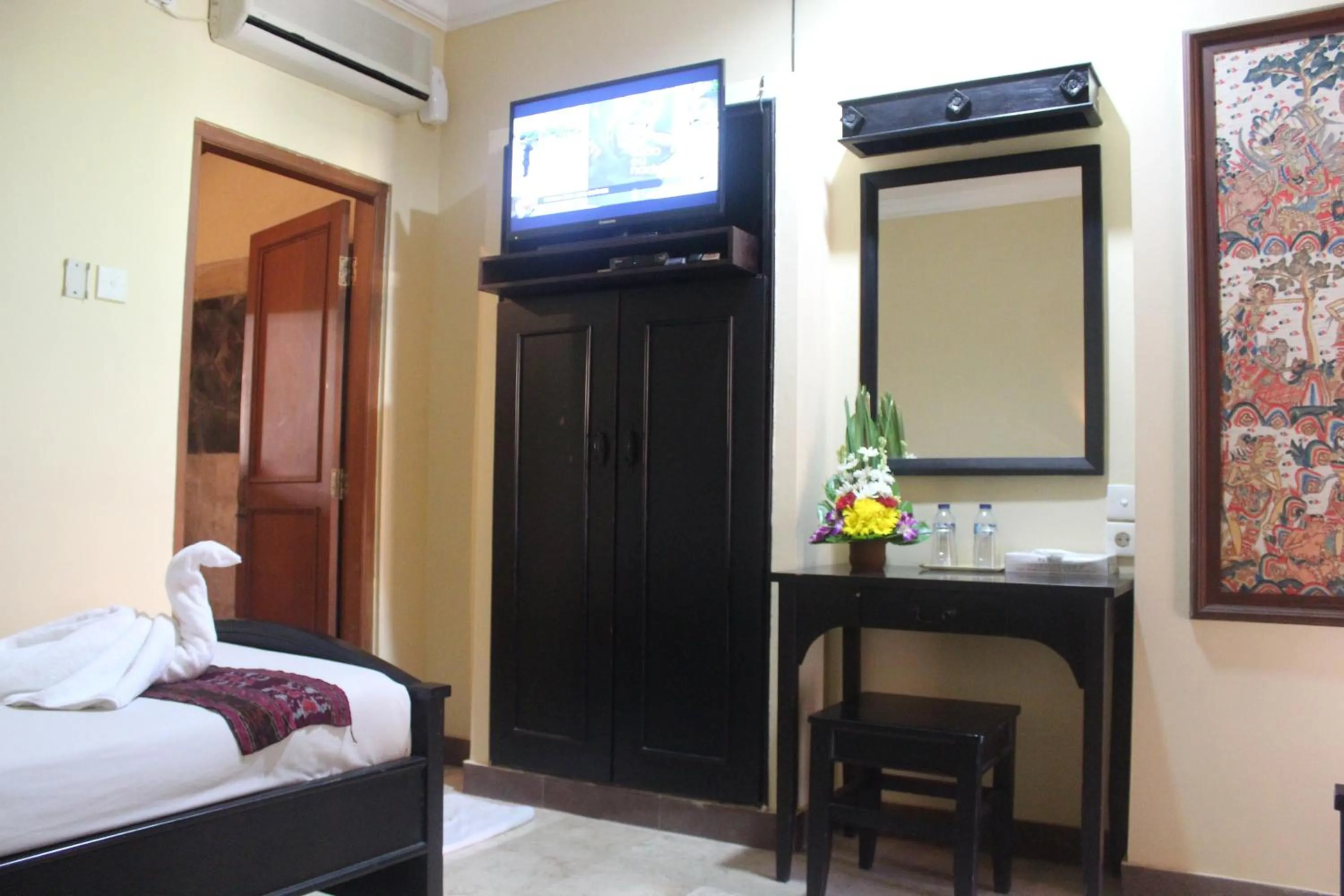 Photo of the whole room, Bed in Hotel Sanur Indah