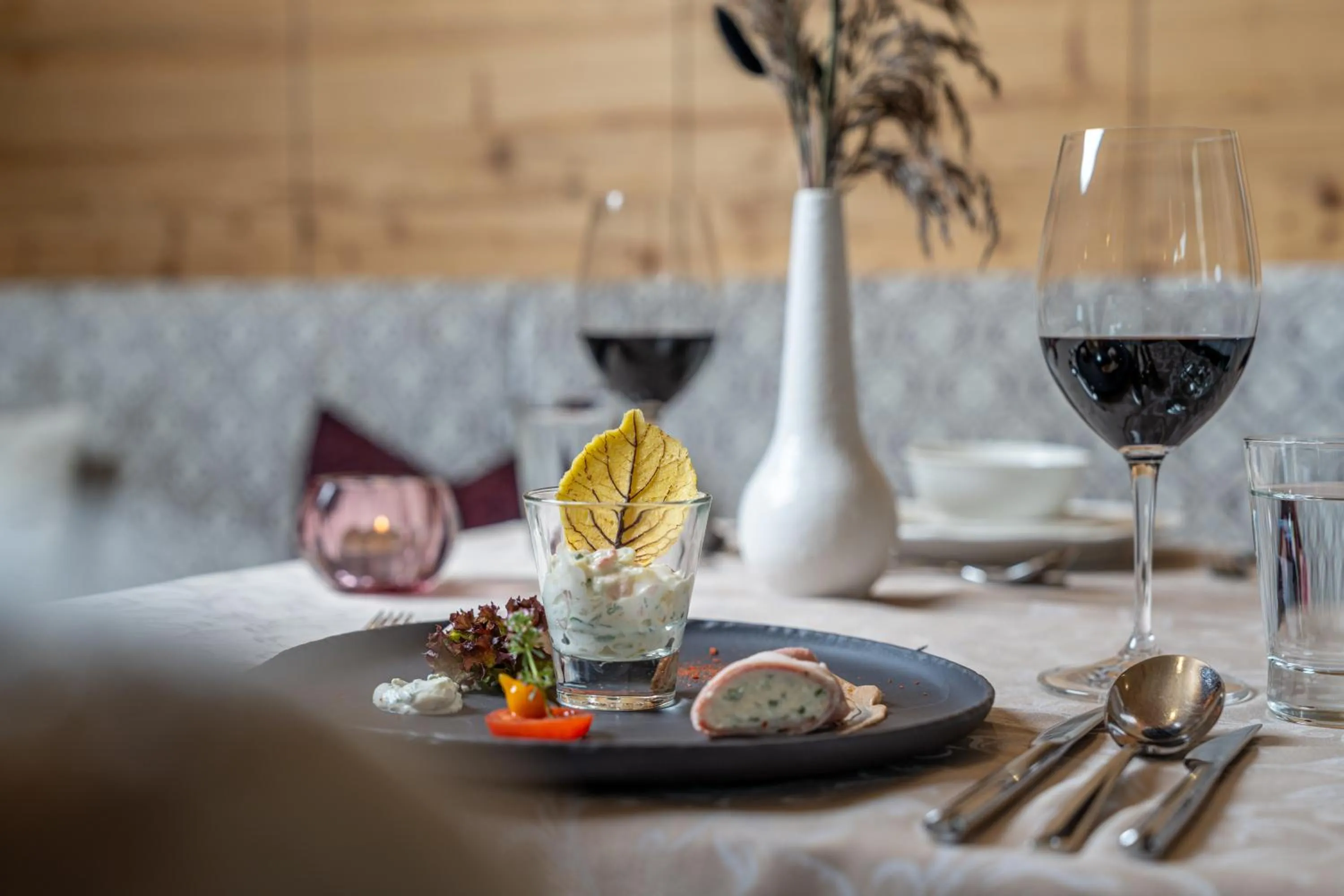 Restaurant/places to eat in Hotel Stern