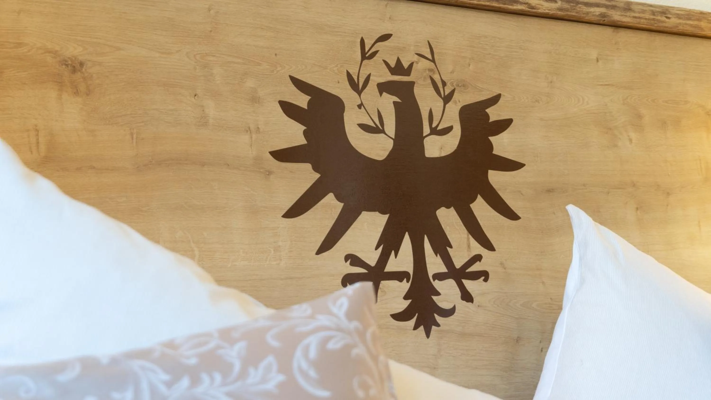 Property building, Bed in Hotel Stern