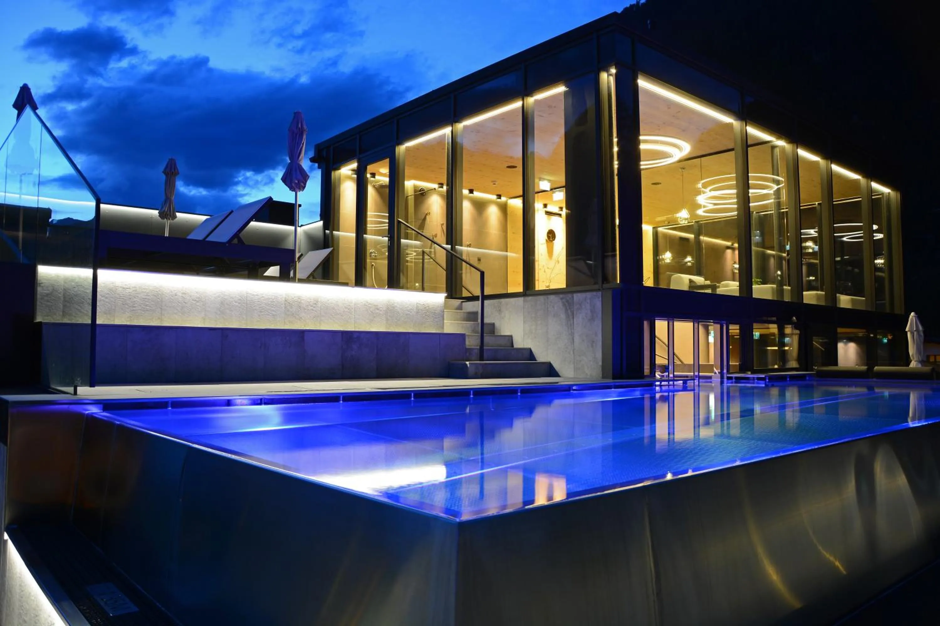 Swimming pool in Hotel Stern