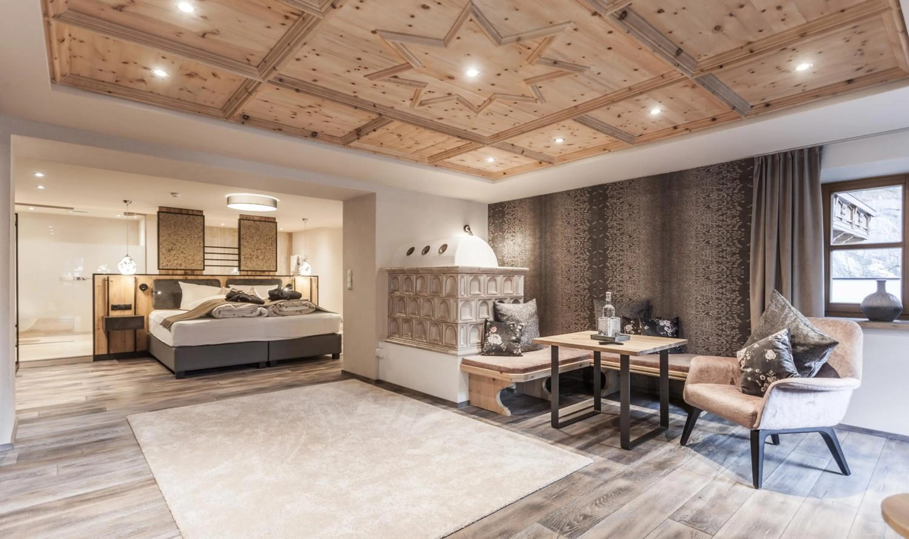 Seating area, Bed in Hotel Stern