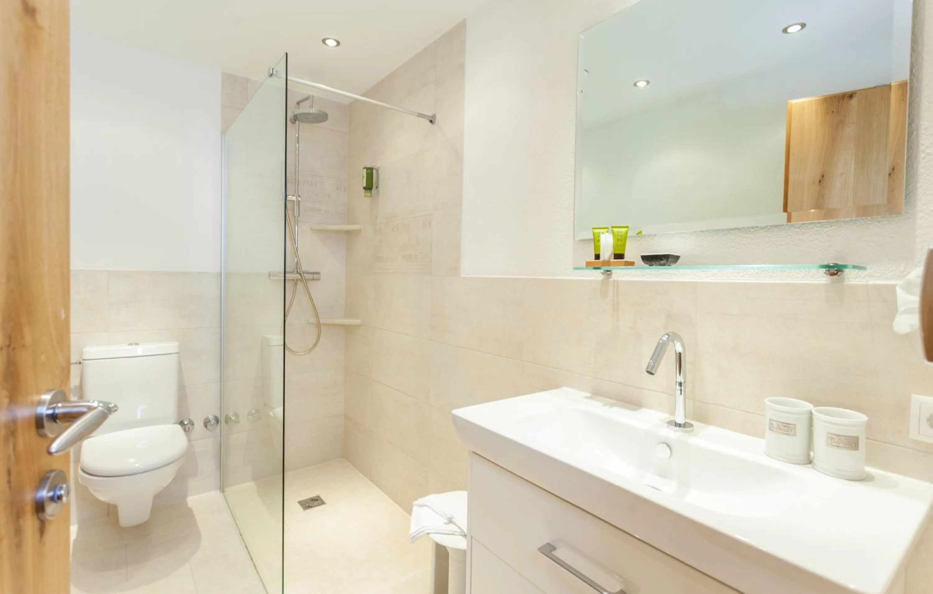 Bathroom in Hotel Stern