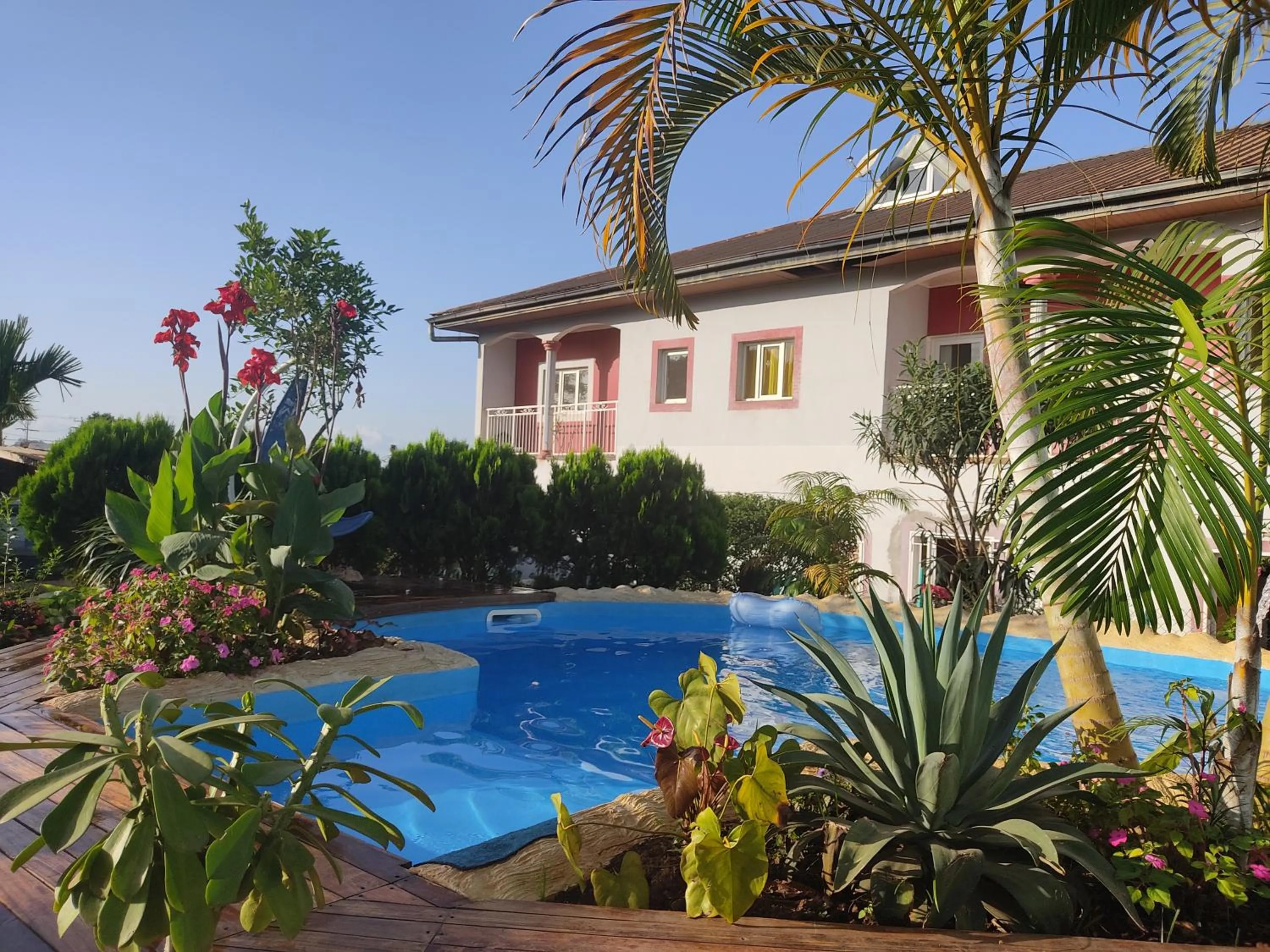 Property building in Residence Jardin Tropical