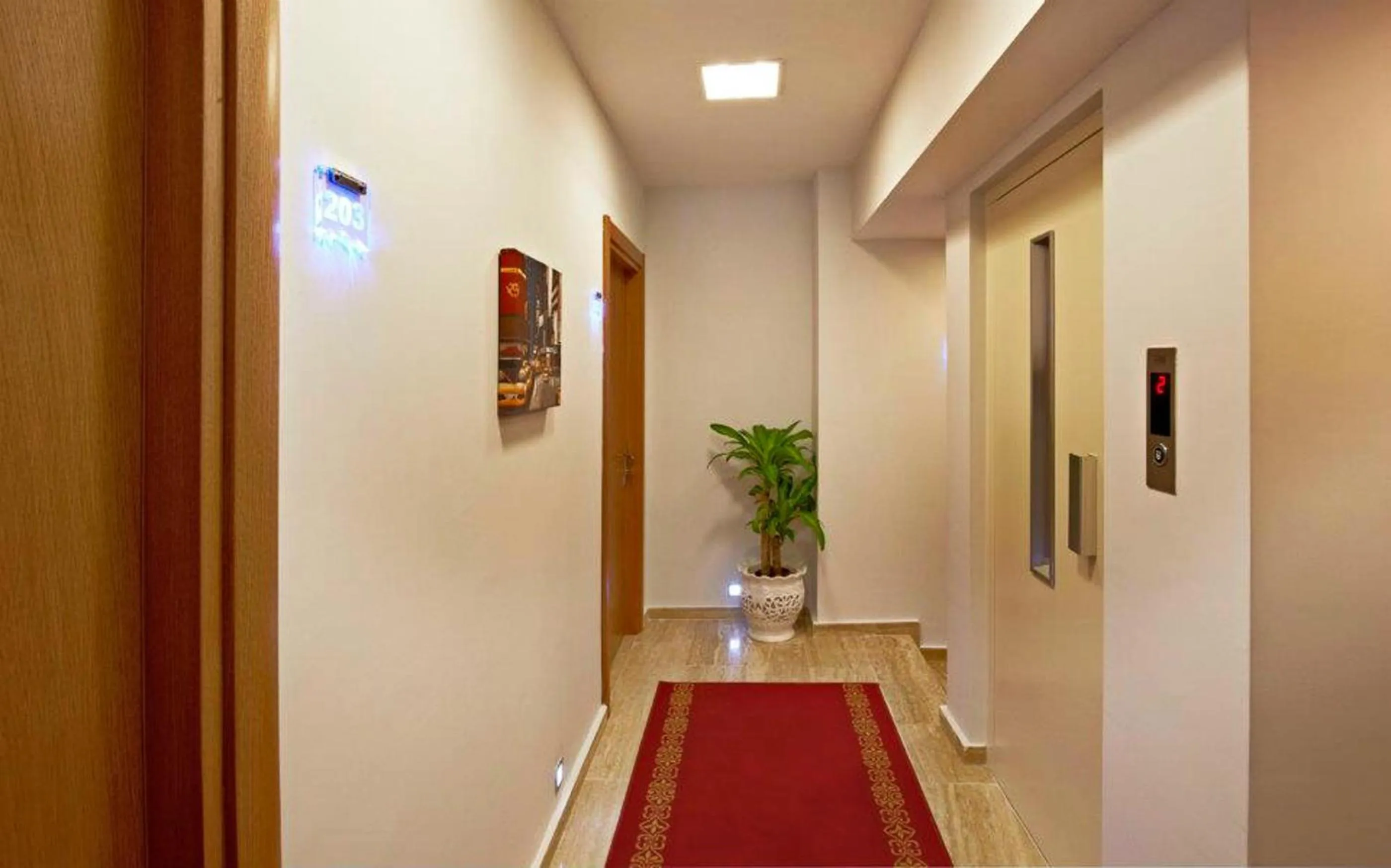 Decorative detail in Retropera