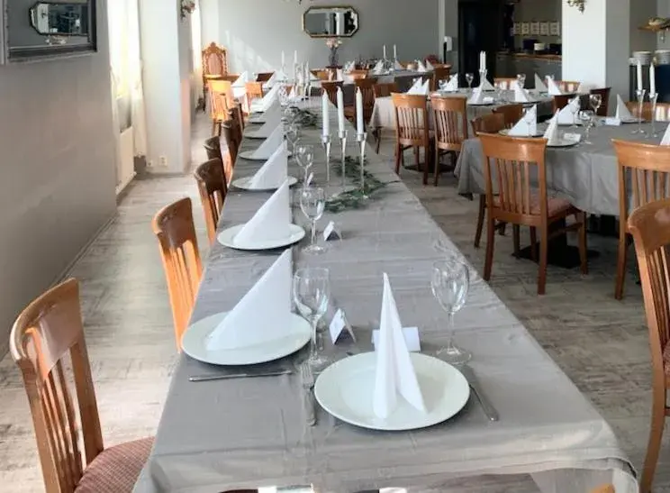 Restaurant/places to eat in Storstua omsorgs- og konferansesenter Restaurant/places to eat in Storstua omsorgs- og konferansesenter