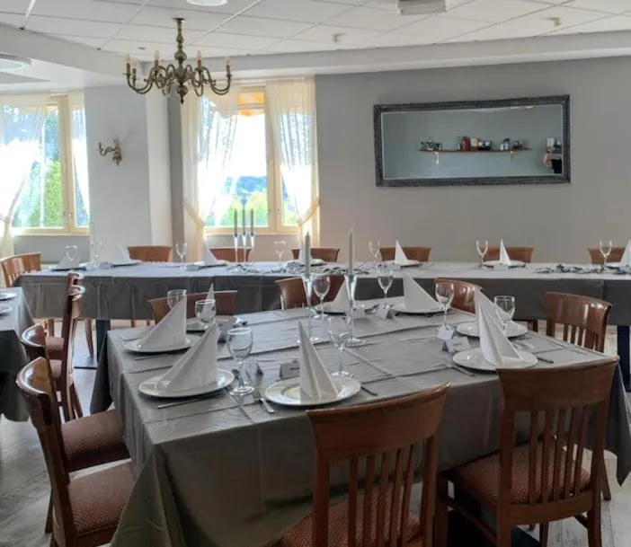 Restaurant/places to eat in Storstua omsorgs- og konferansesenter