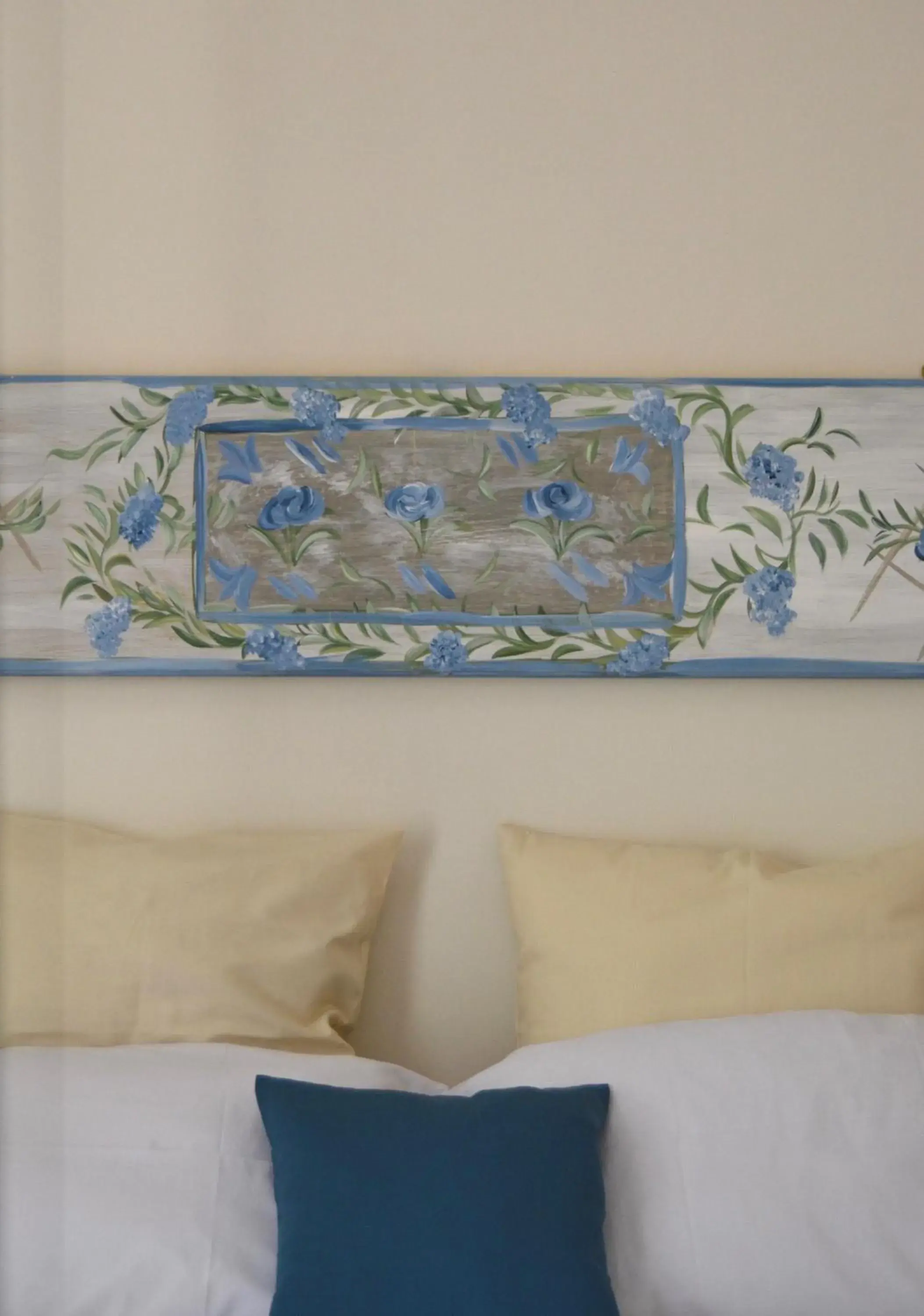 Double Room with Shared Bathroom in Casa Jolanda B&B Double Room with Shared Bathroom in Casa Jolanda B&B