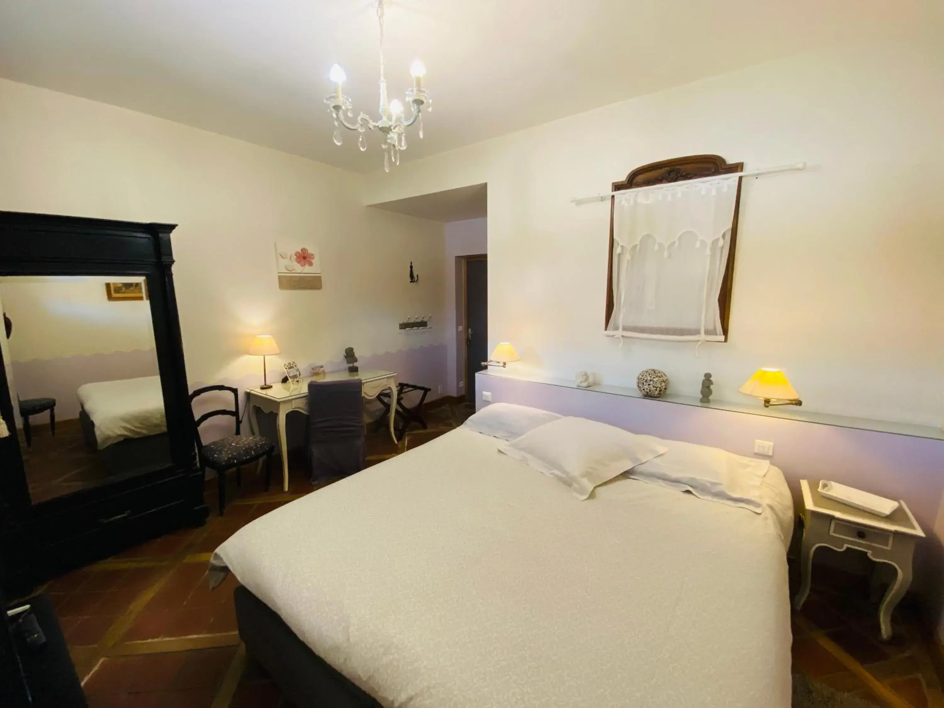 Double Room in Ferme de Montecouvez Double Room in Ferme de Montecouvez