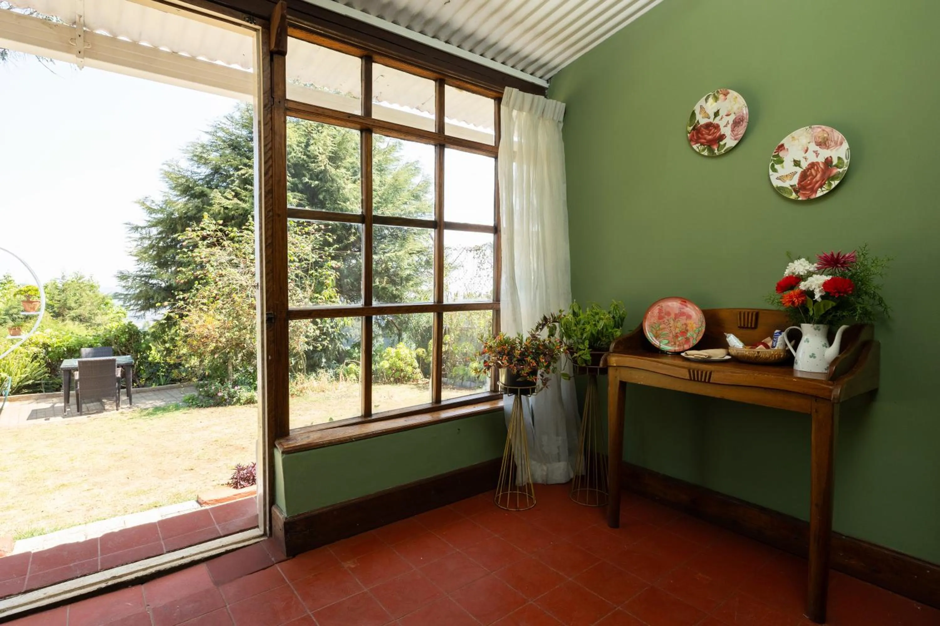 Seating area in King's Cliff