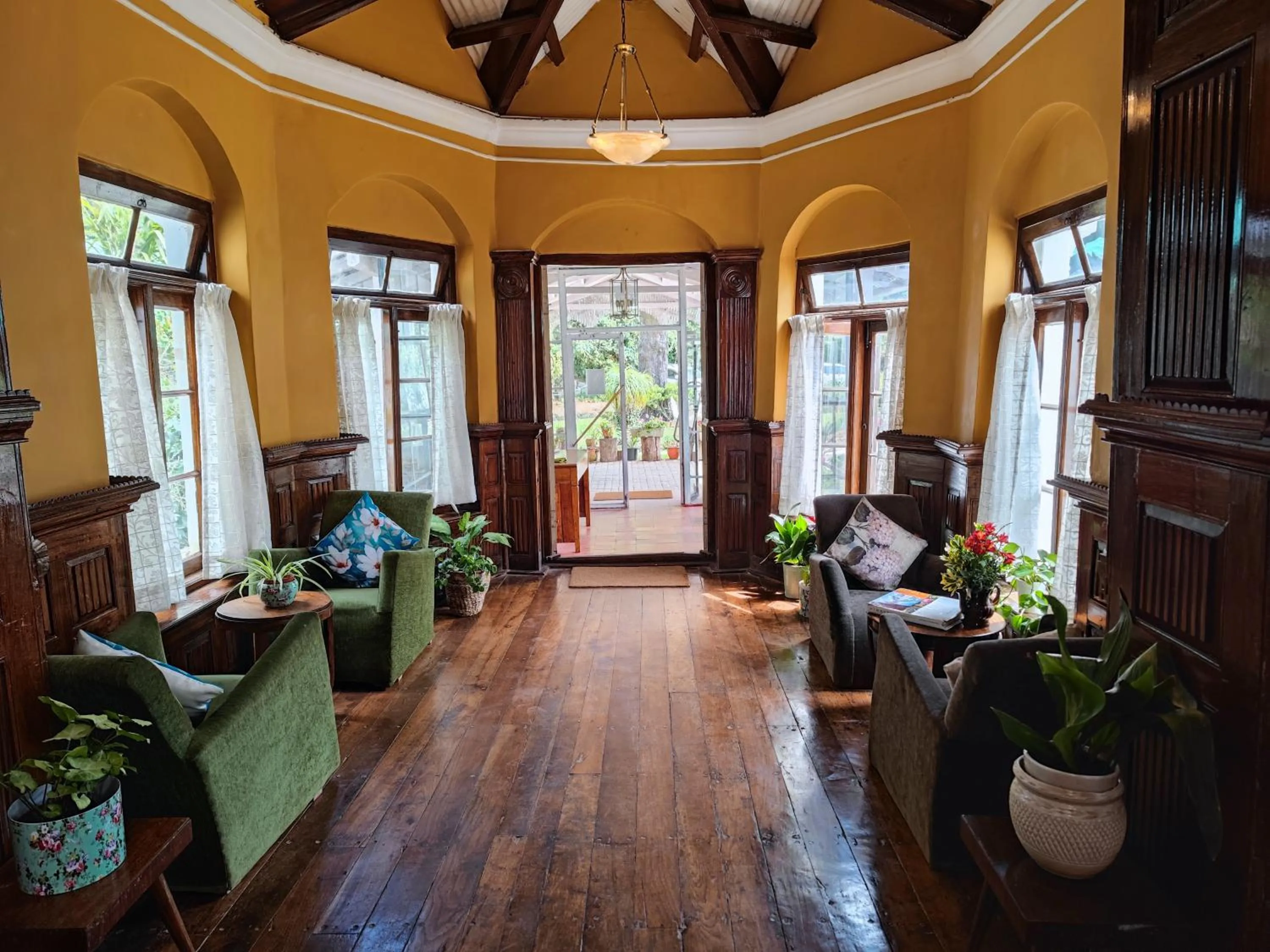 Lobby or reception in King's Cliff