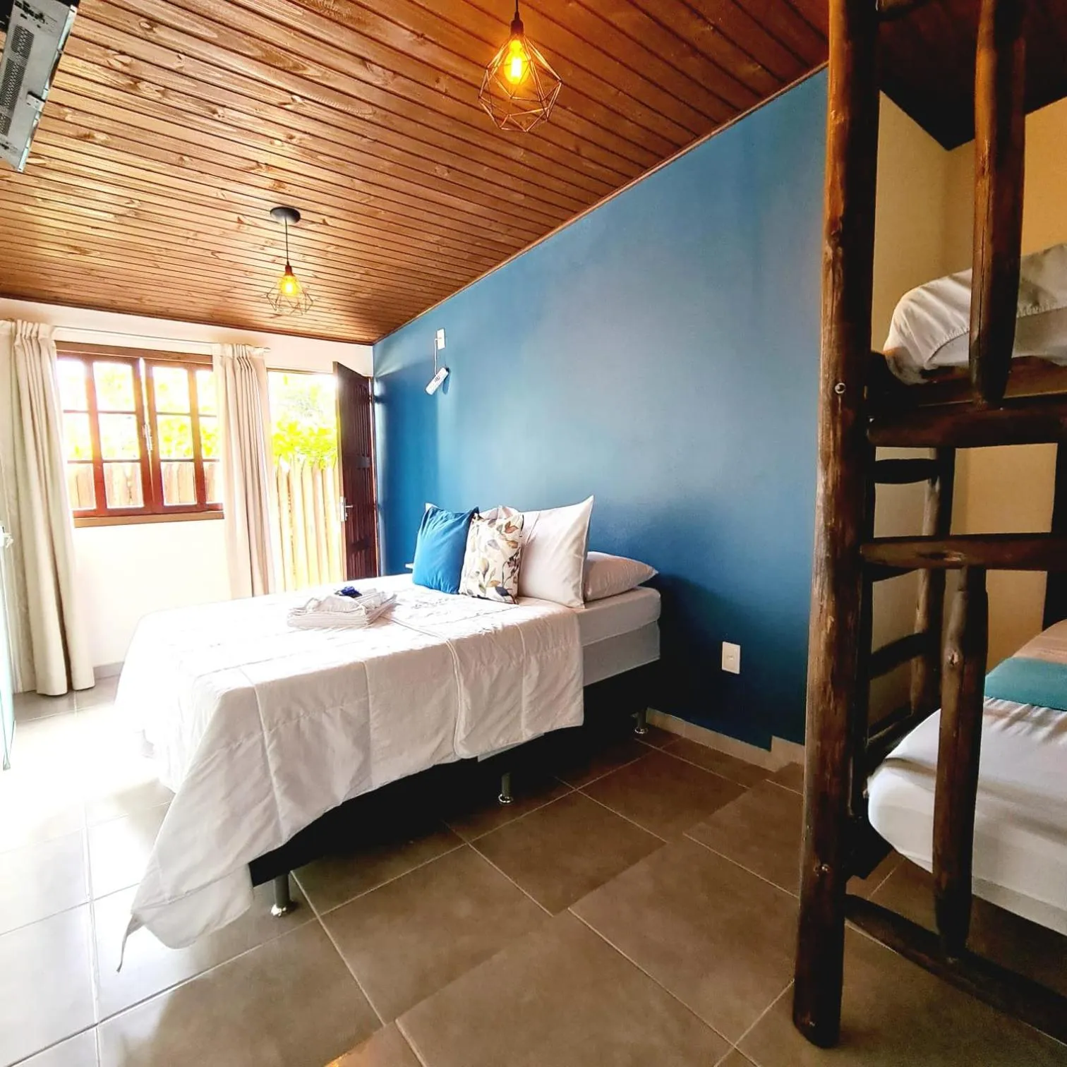 Photo of the whole room, Bed in Pousada Doce Mar