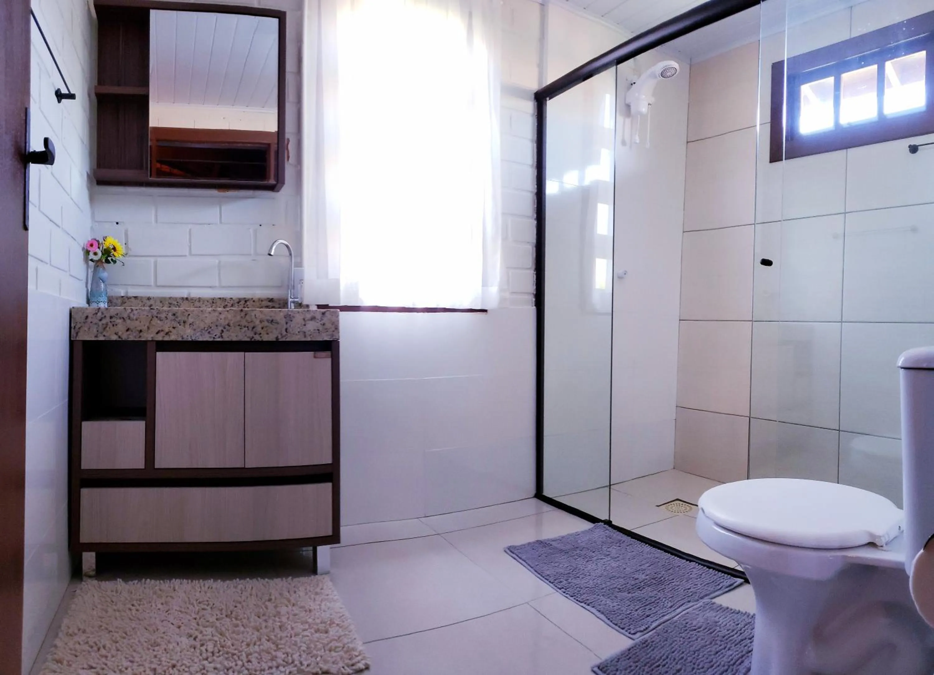 Bathroom in Pousada Doce Mar