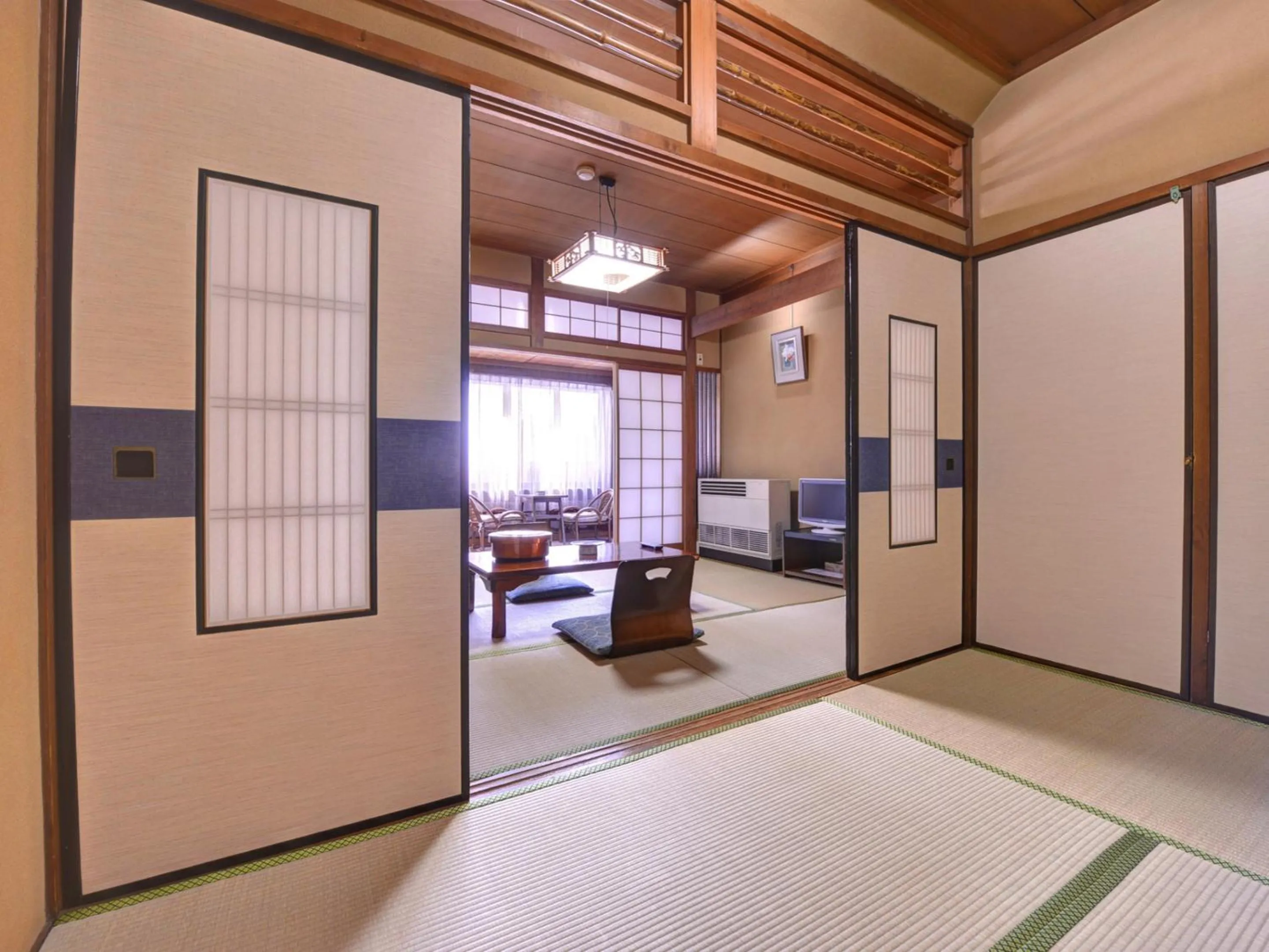 Photo of the whole room, Bed in Yamamoto Ryokan