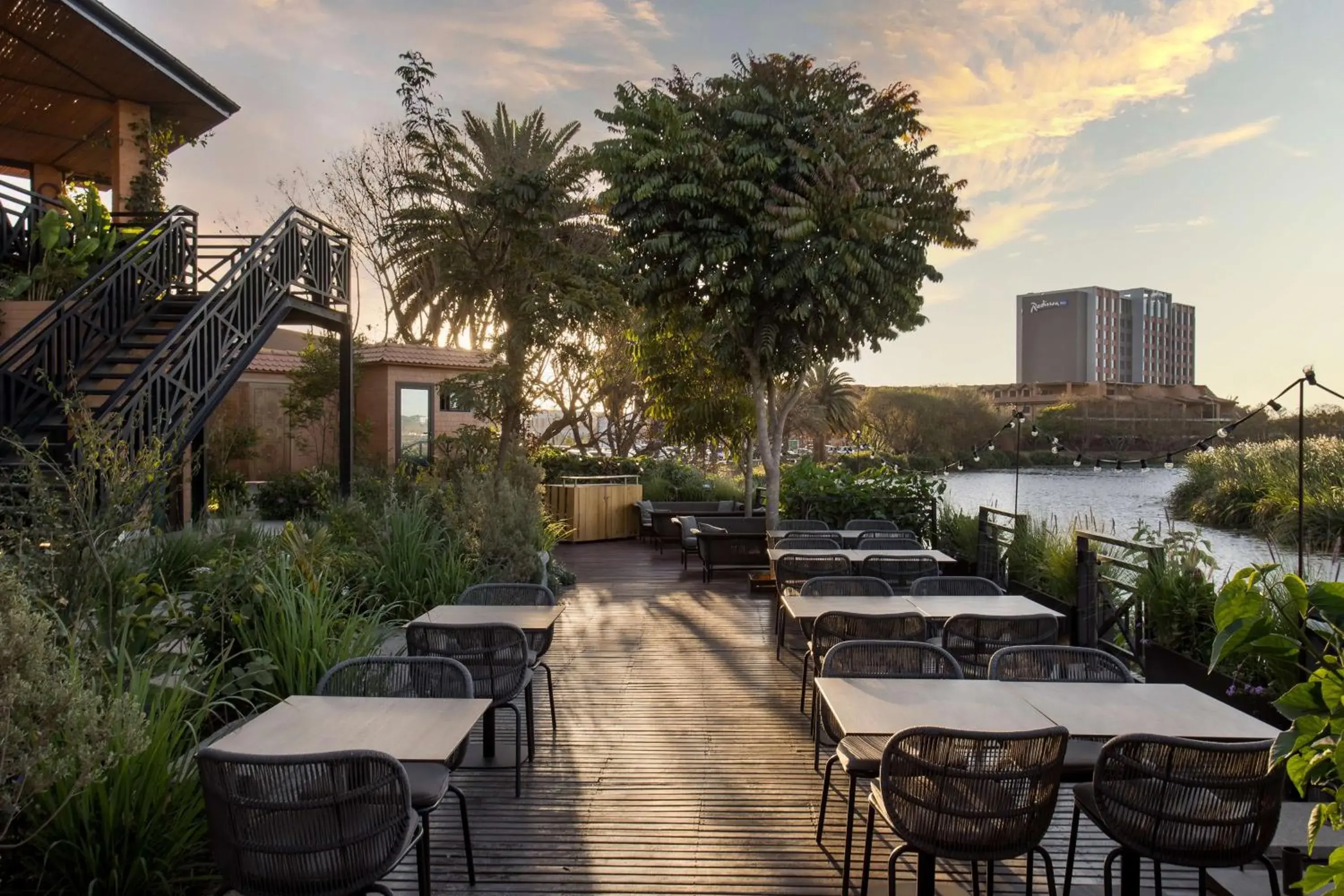 Restaurant/places to eat in Radisson Hotel Tamboho Waterfront Antananarivo Restaurant/places to eat in Radisson Hotel Tamboho Waterfront Antananarivo