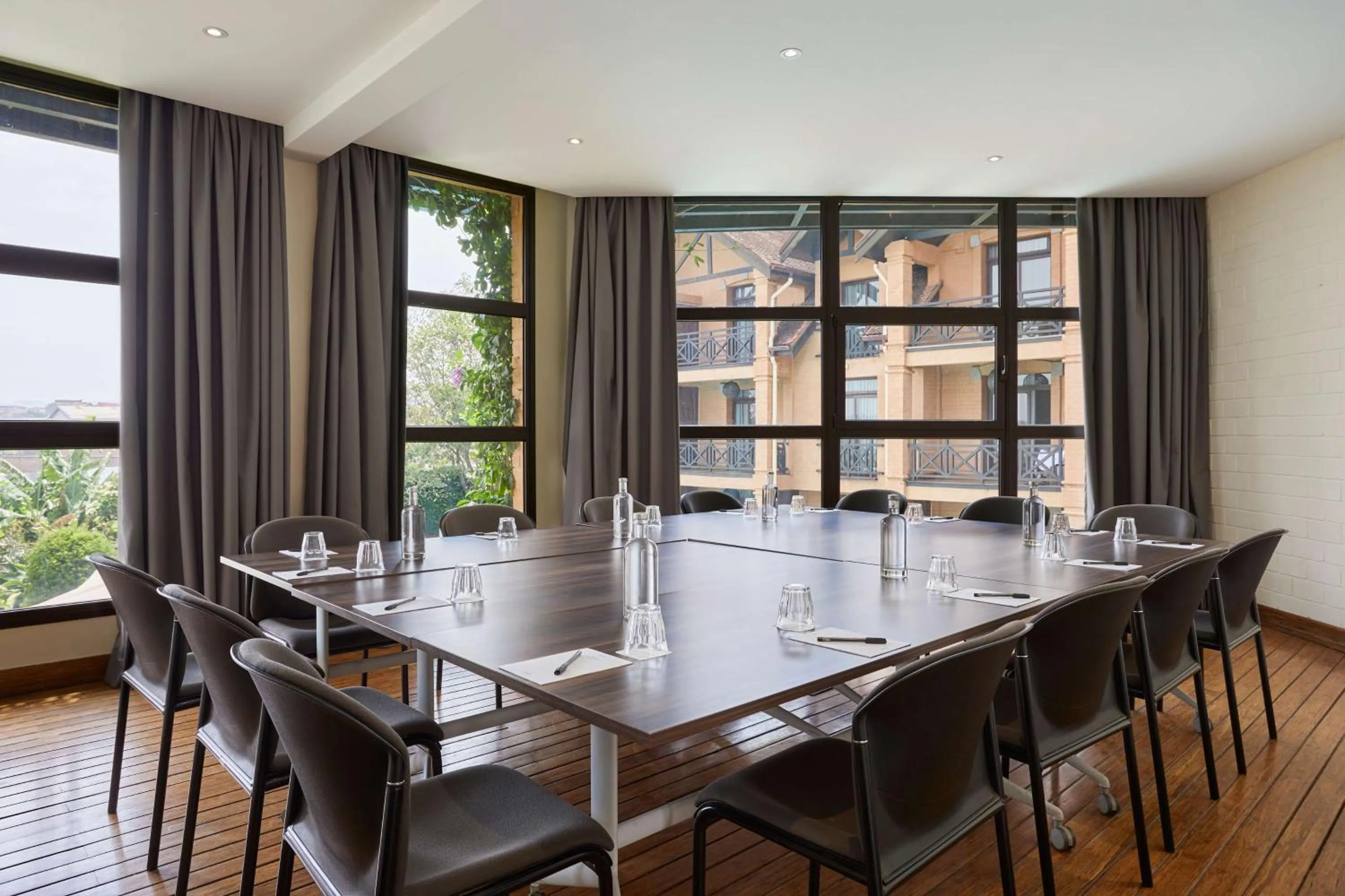 Meeting/conference room in Radisson Hotel Tamboho Waterfront Antananarivo