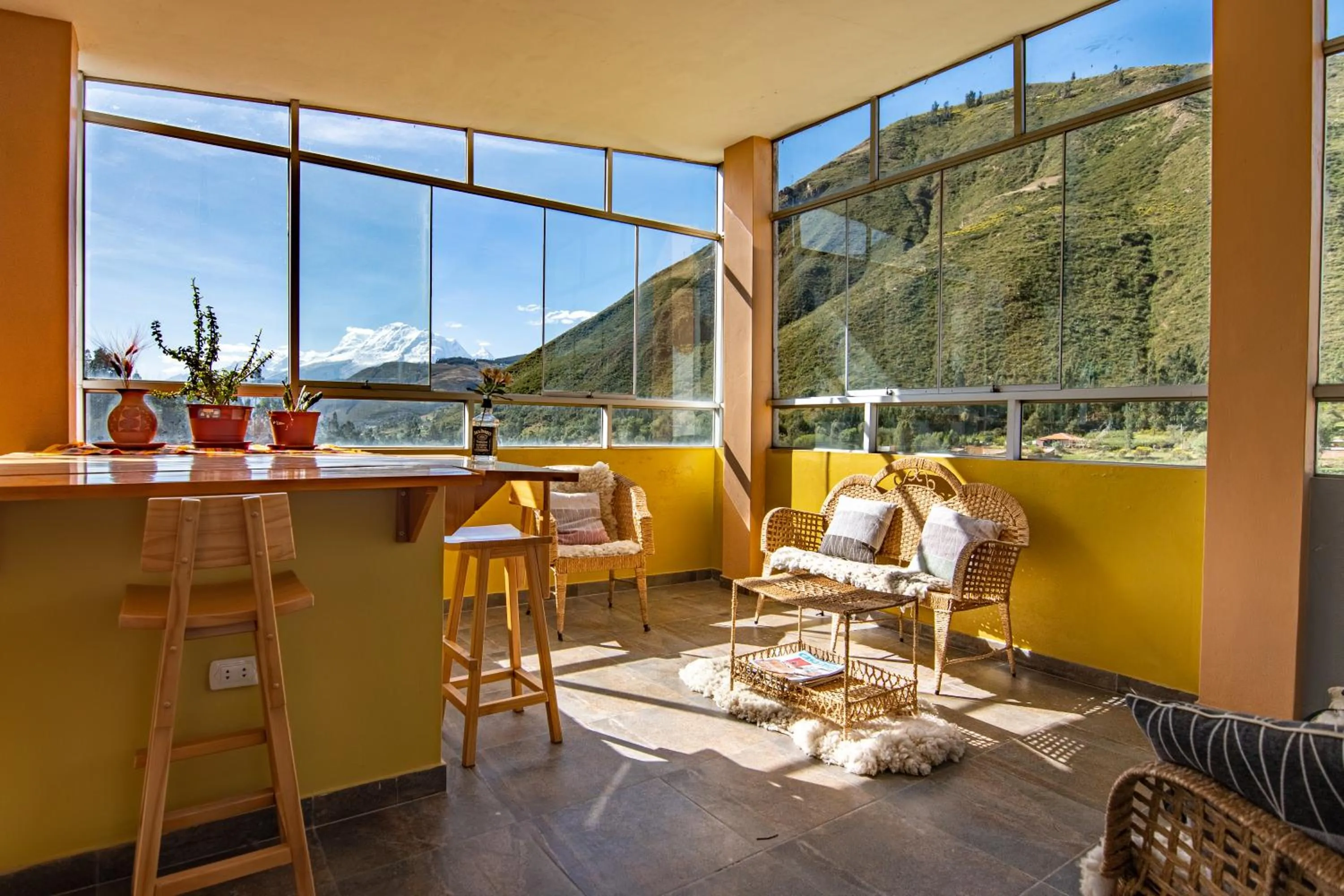 Balcony/Terrace in Departamentos Bellavista La Alborada Huaraz