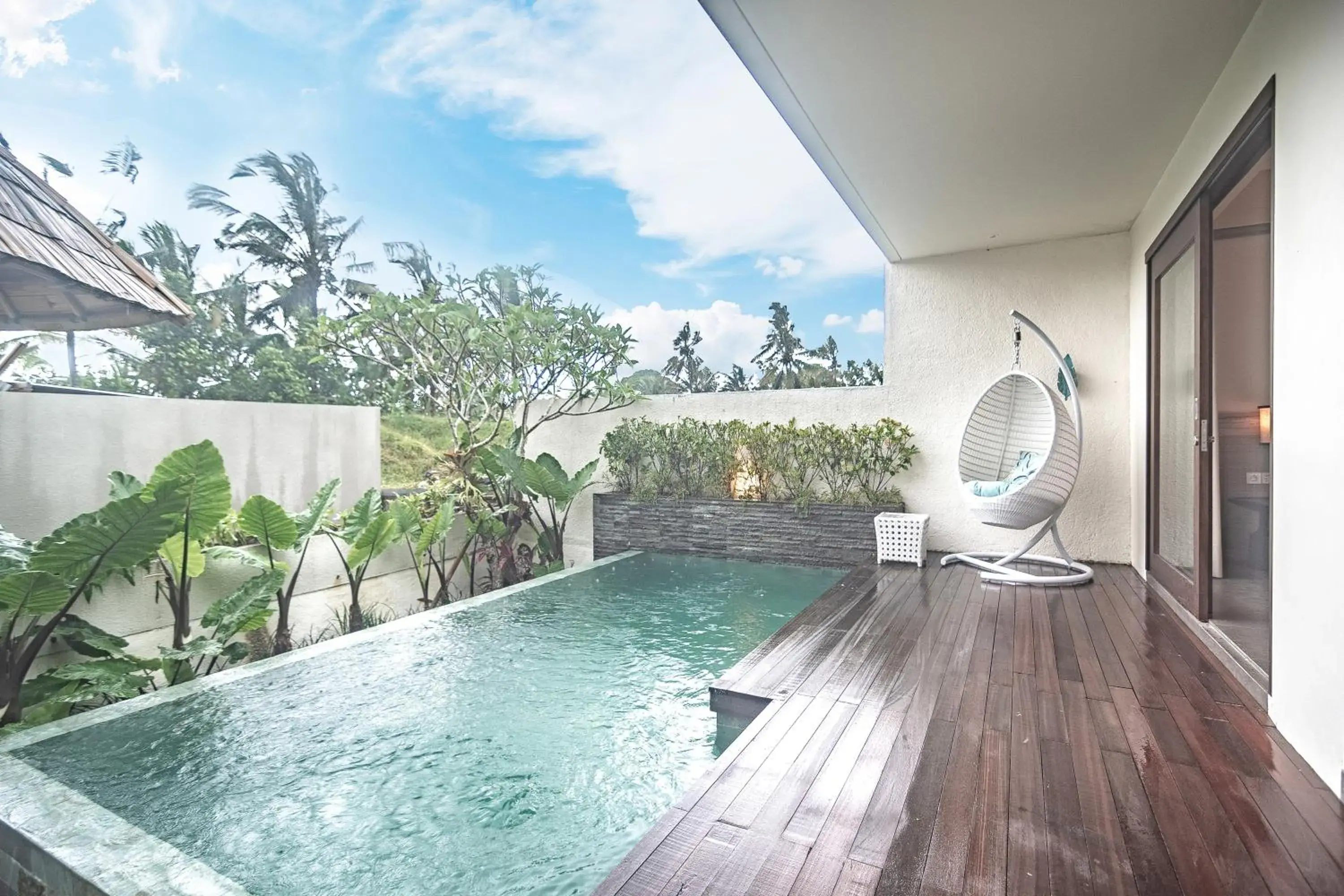Swimming pool in Daun Lebar Villas Swimming pool in Daun Lebar Villas