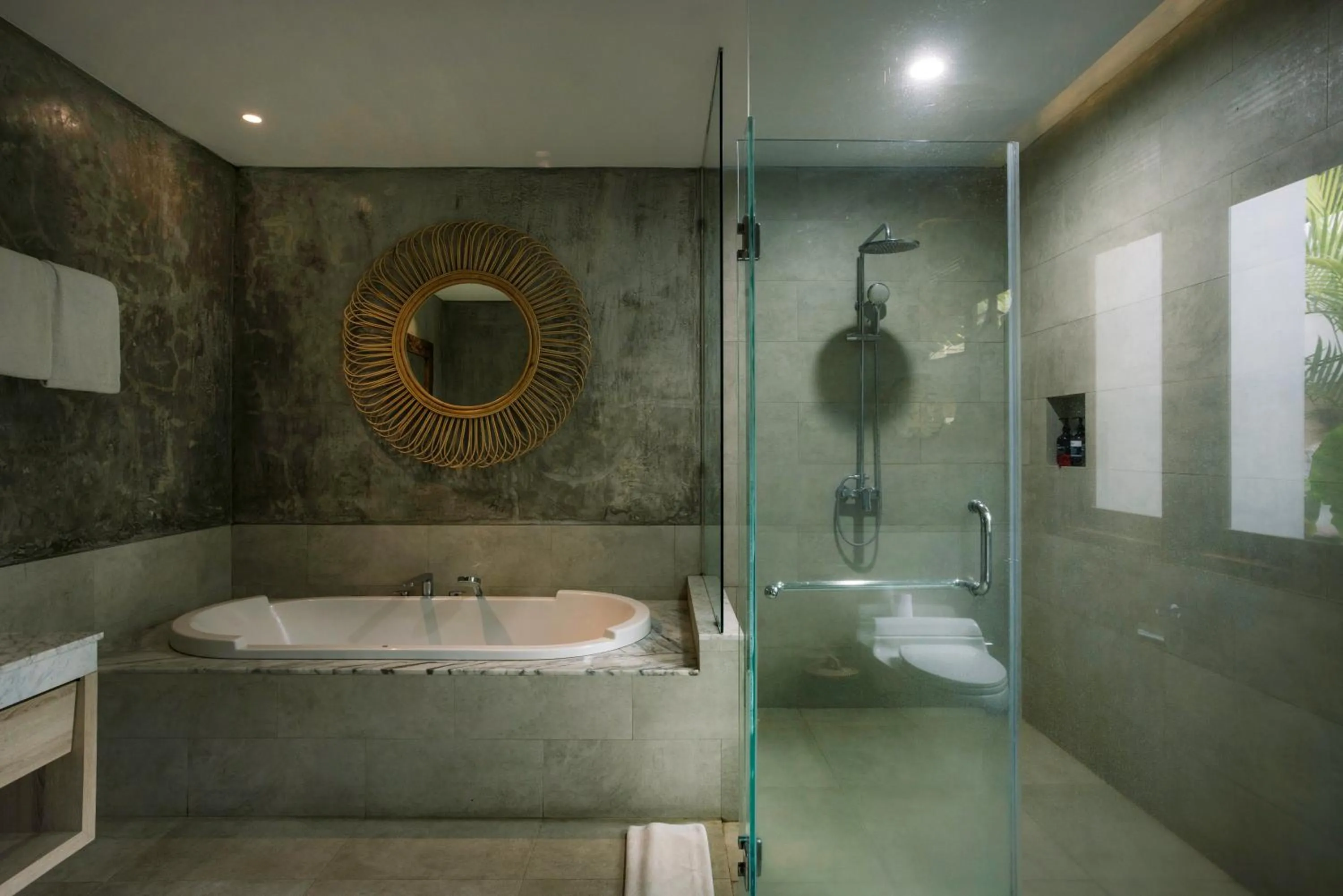 Shower in Daun Lebar Villas