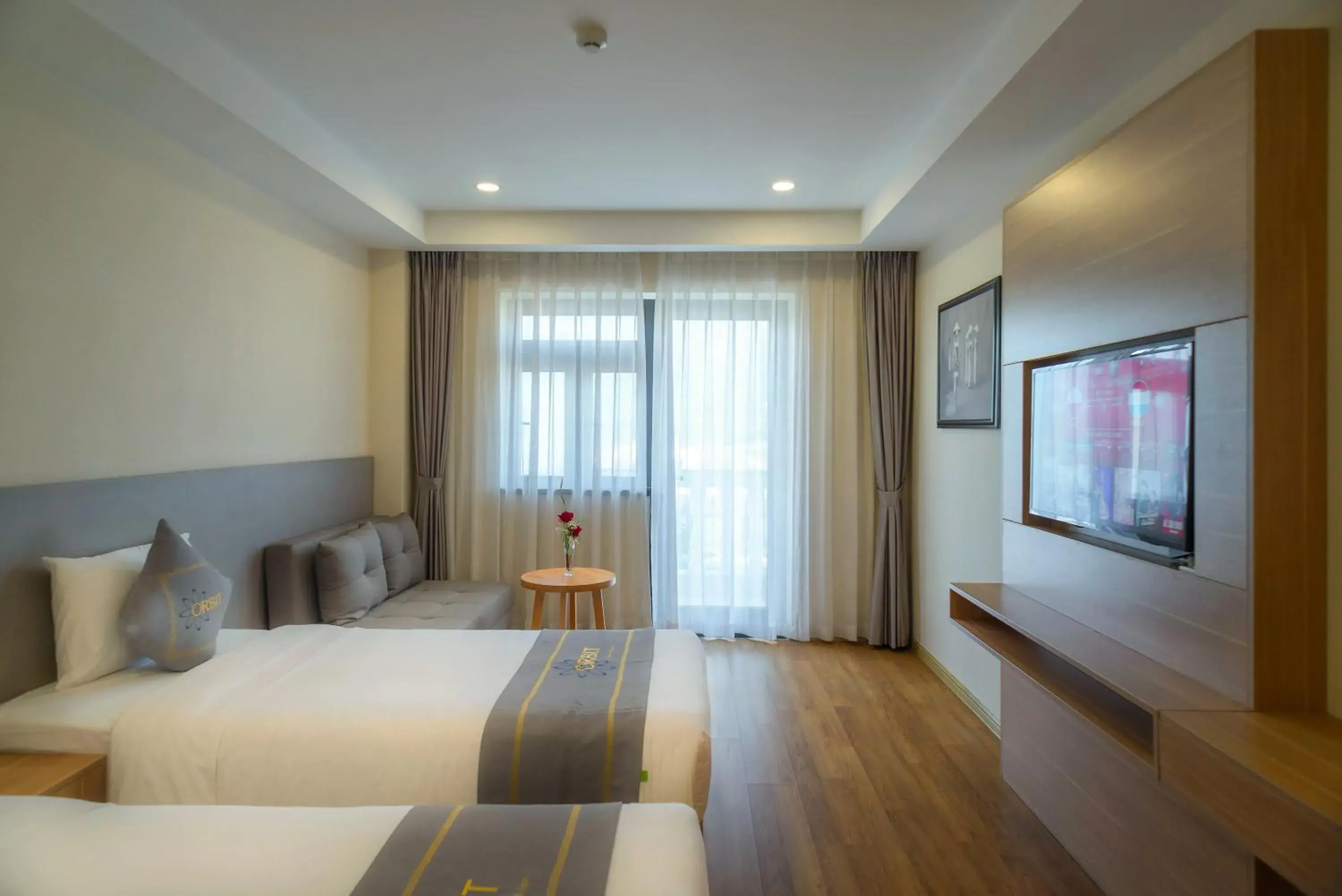 Deluxe Double or Twin Room with City View in Orbit Hotel Nha Trang Deluxe Double or Twin Room with City View in Orbit Hotel Nha Trang