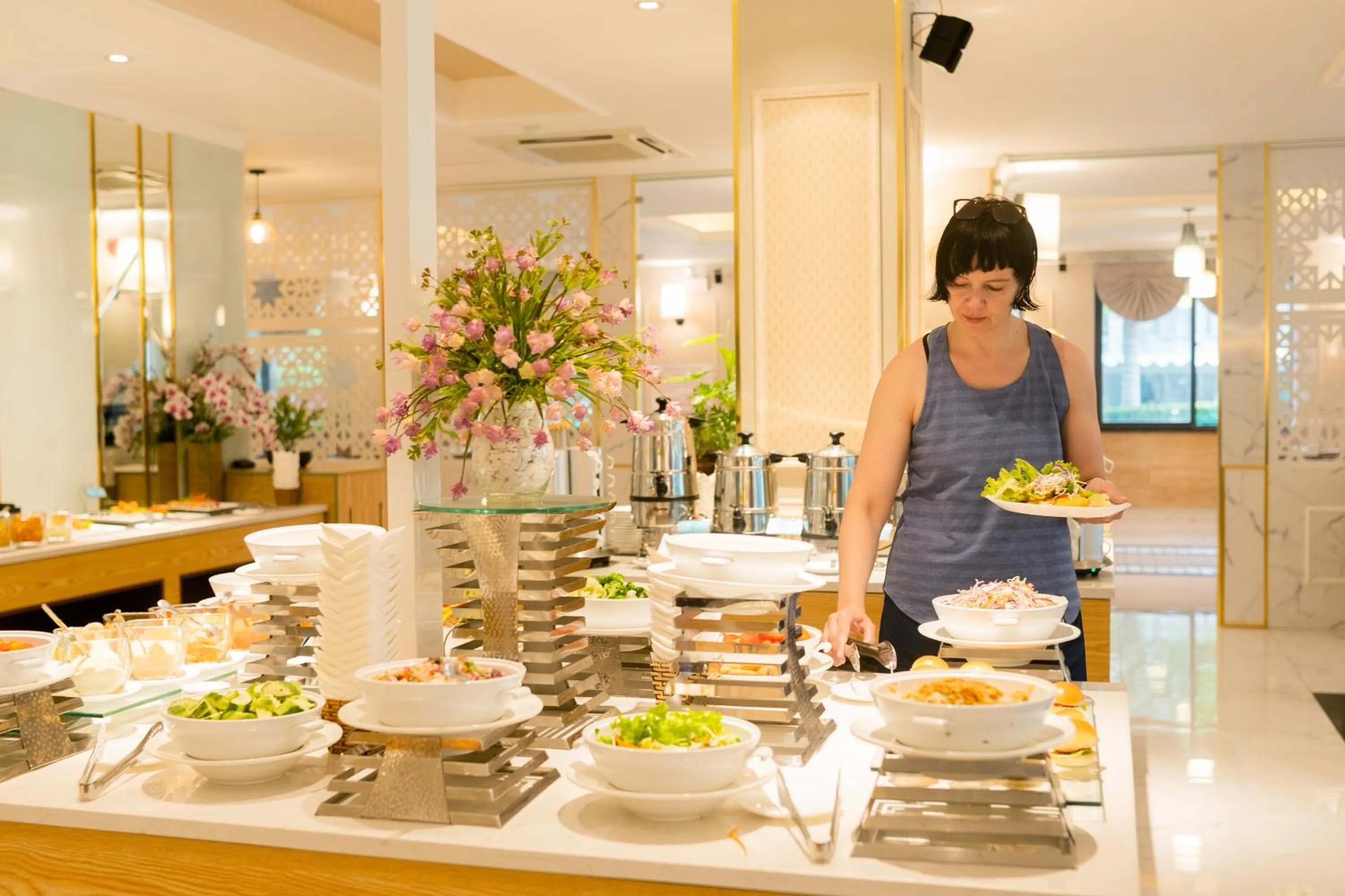 Restaurant/places to eat in Orbit Hotel Nha Trang