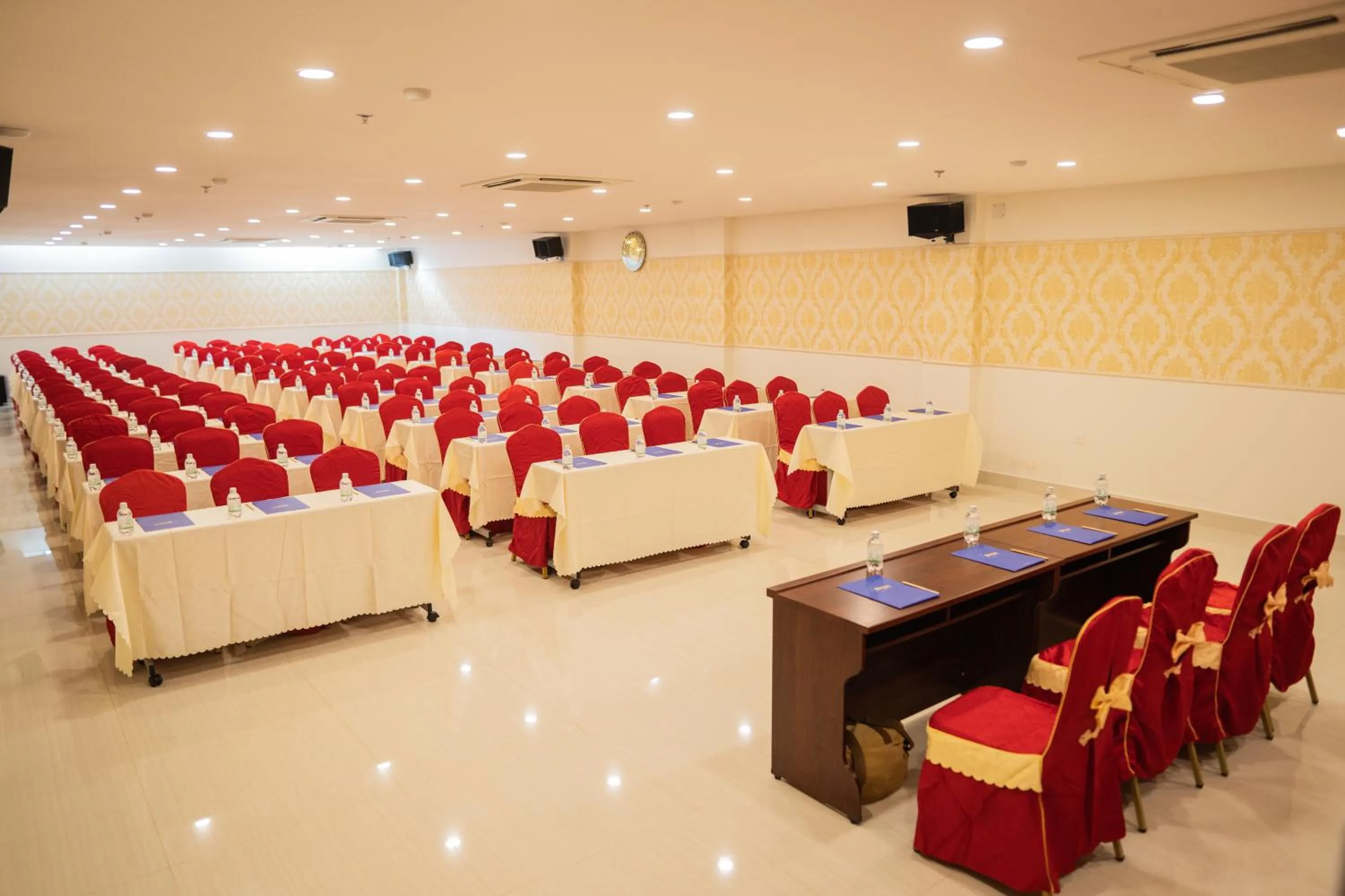 Meeting/conference room in Orbit Hotel Nha Trang