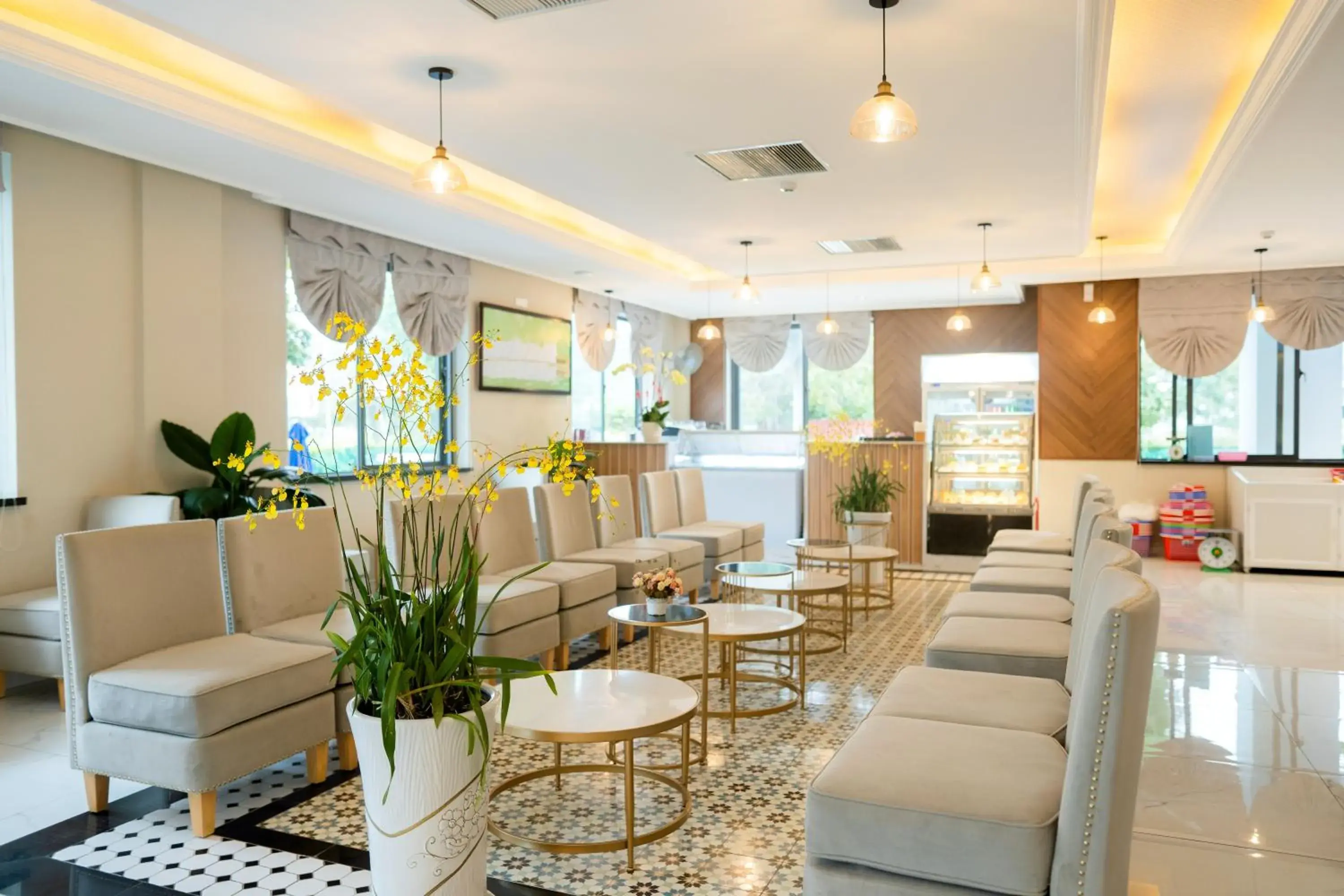 Restaurant/places to eat in Orbit Hotel Nha Trang Restaurant/places to eat in Orbit Hotel Nha Trang