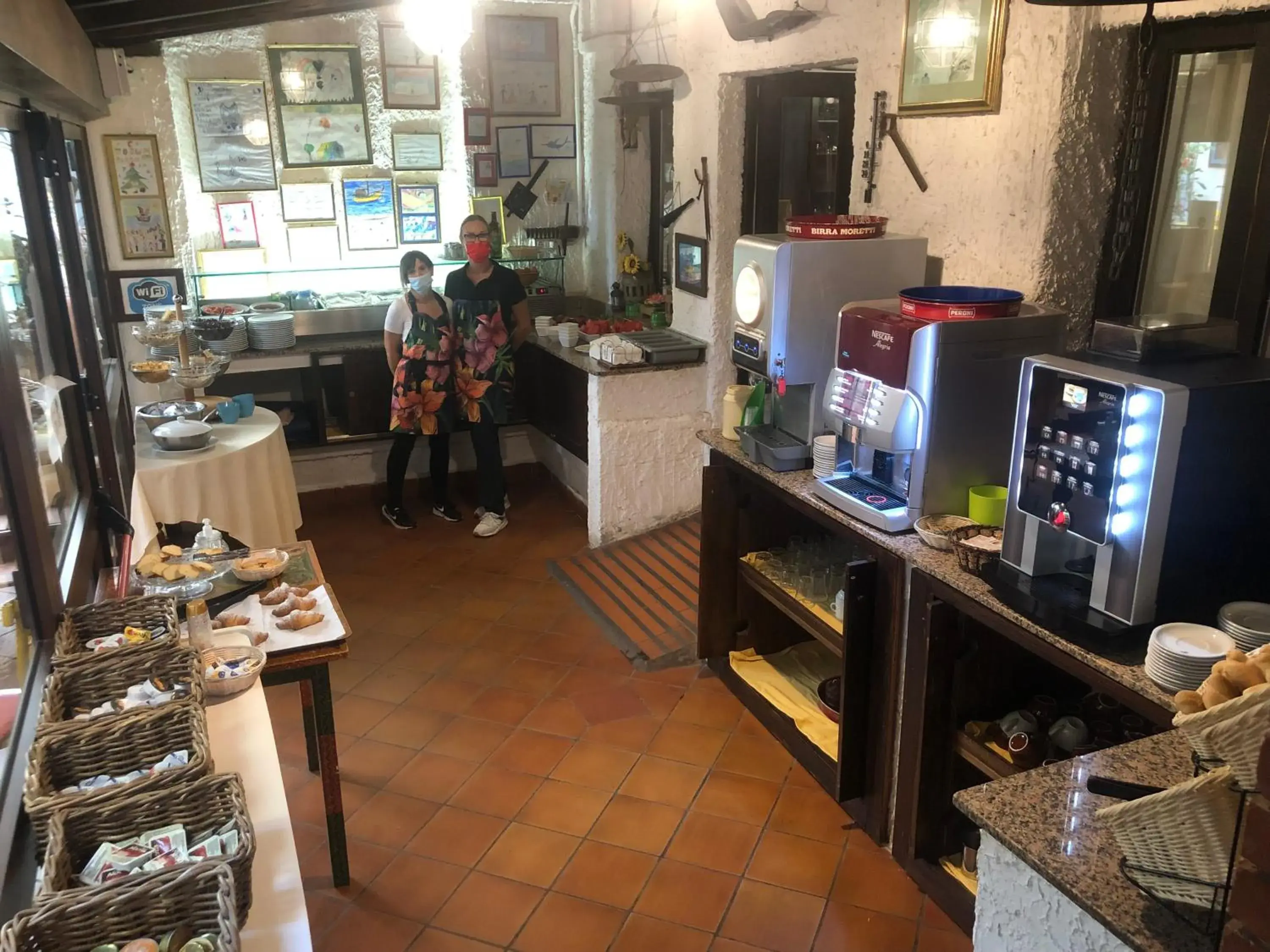 Food and drinks in Hotel da Peppe Food and drinks in Hotel da Peppe