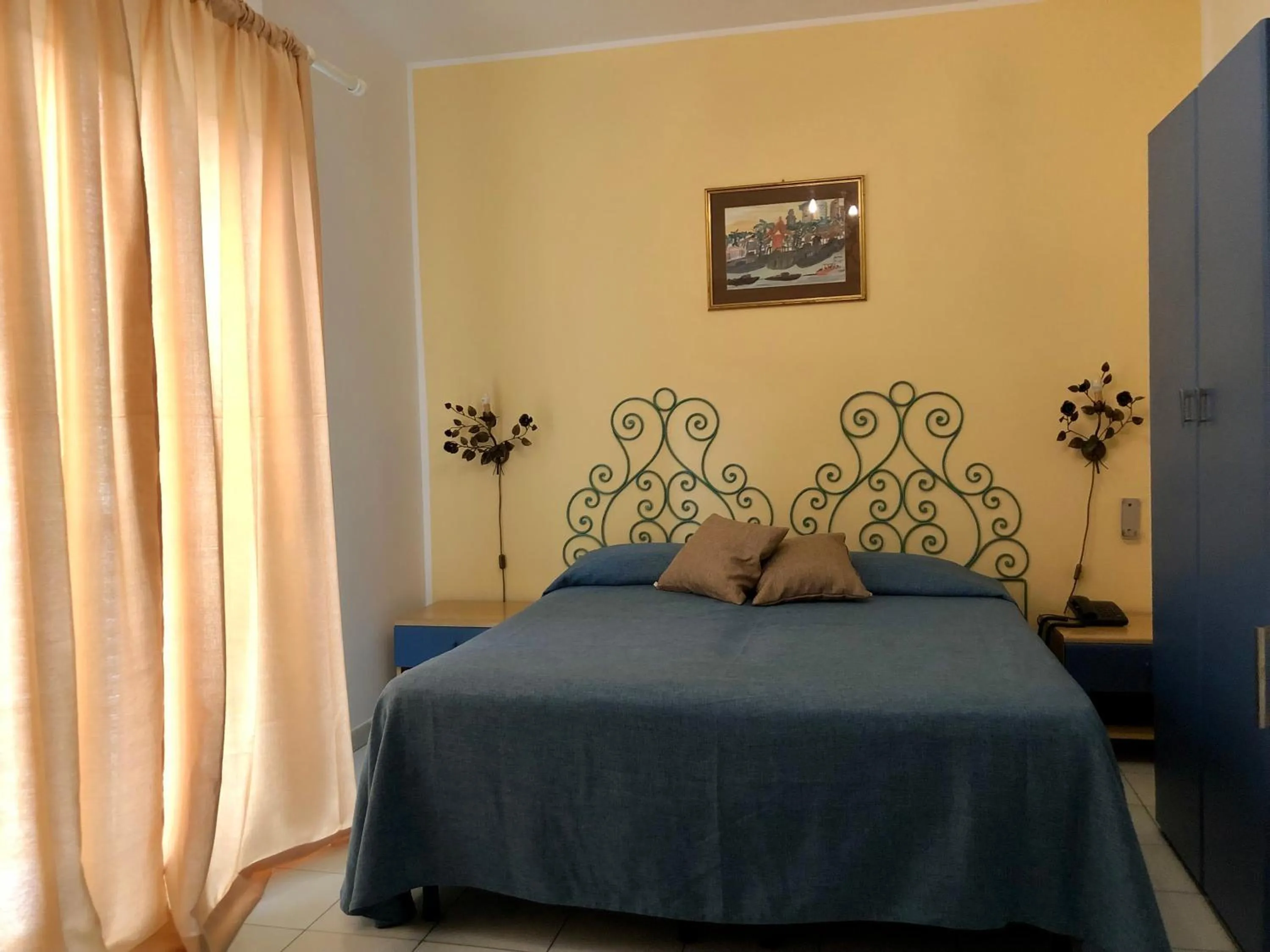 Bed in Hotel da Peppe