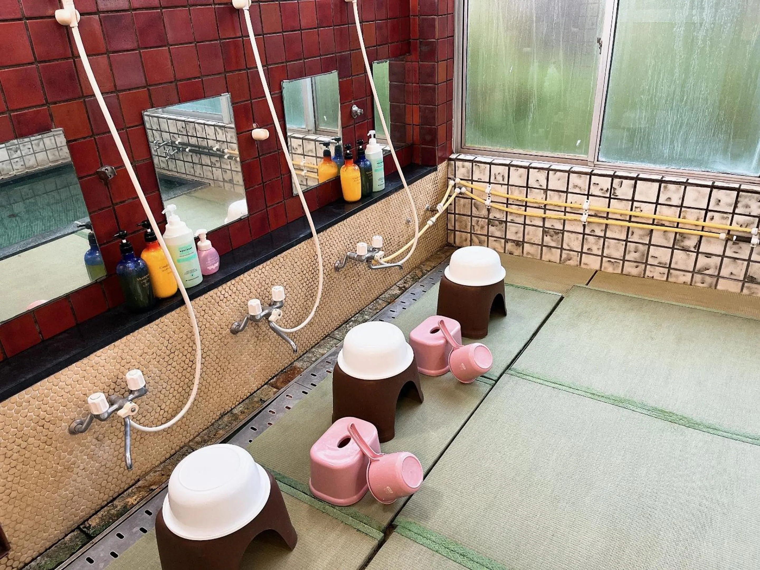 Shower in Asama Onsen FAN! MATSUMOTO