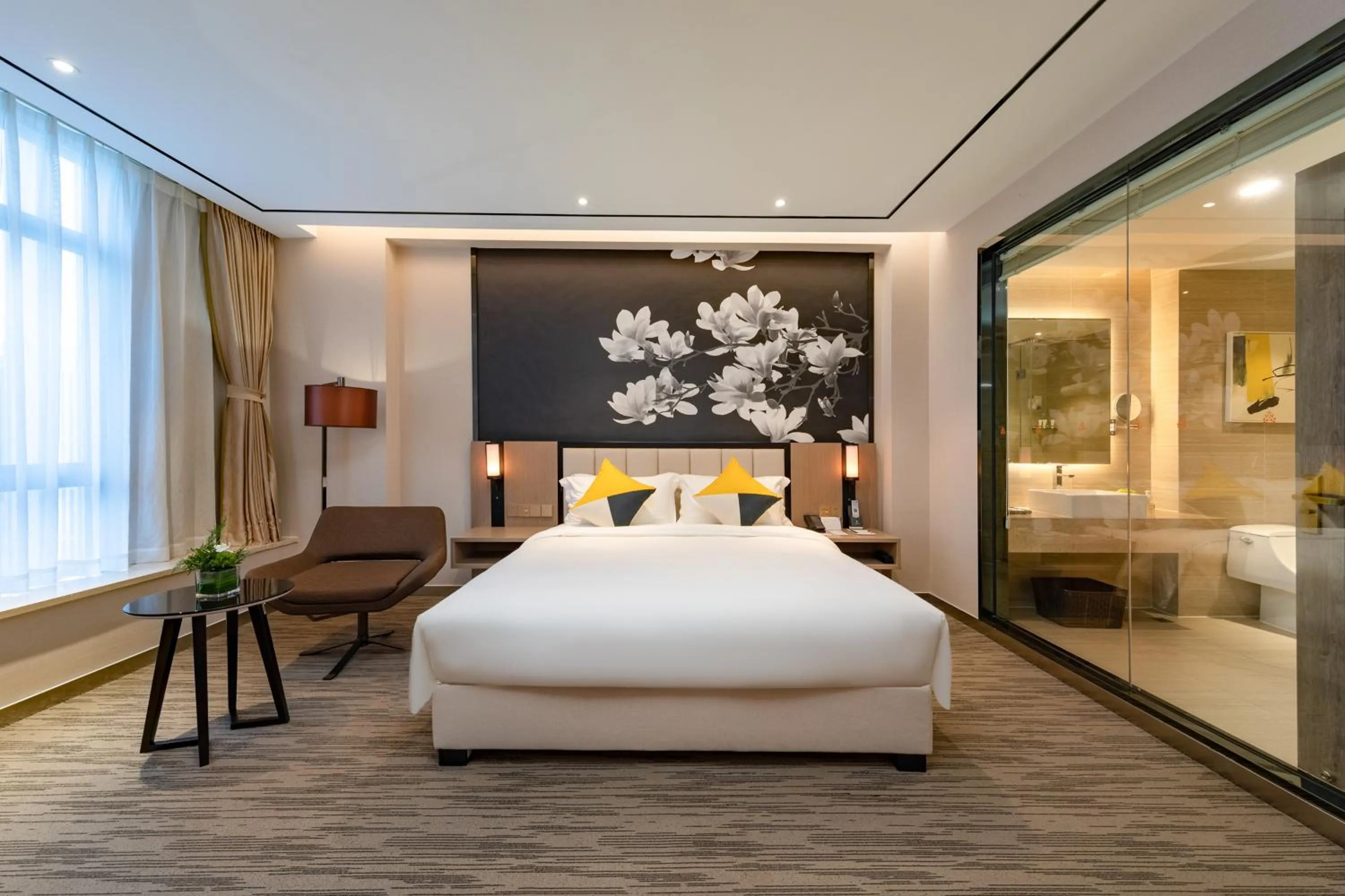 Executive King Room in GHIC The Mulian Hotel of Bio-island Guangzhou