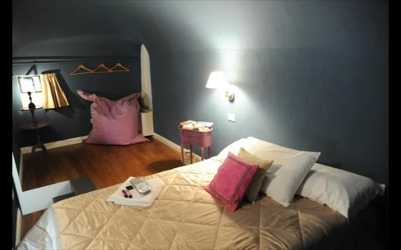 Day, Bed in B&B Casa Fenoglio