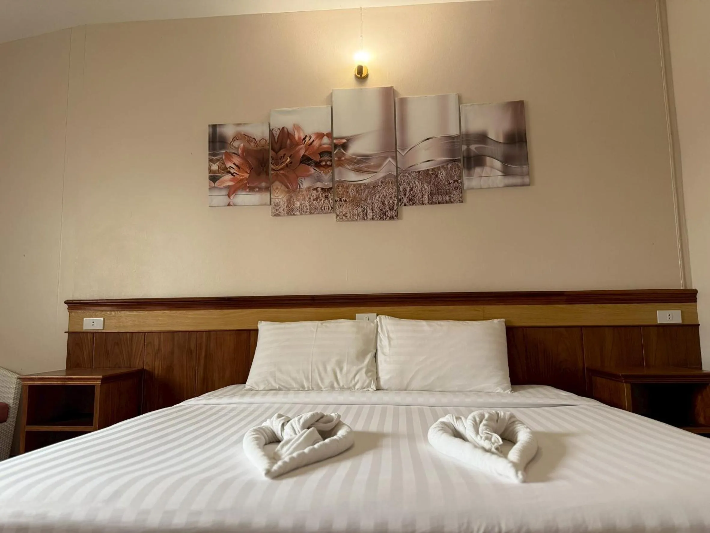 Bed in Lotus Paradise Resort - SHA PLUS