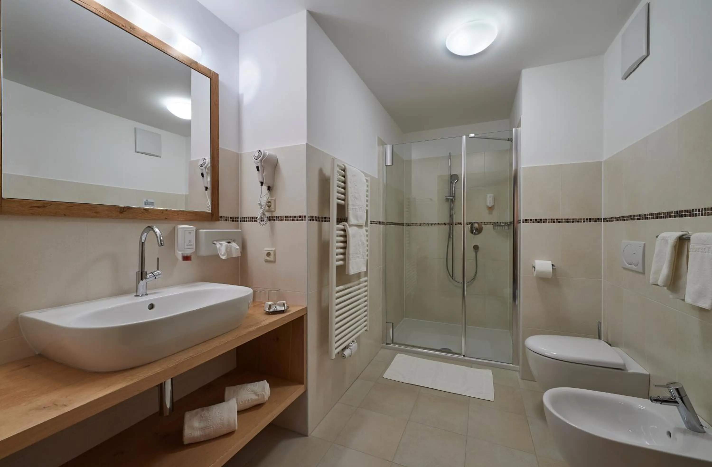 Shower in Parc Hotel Tyrol