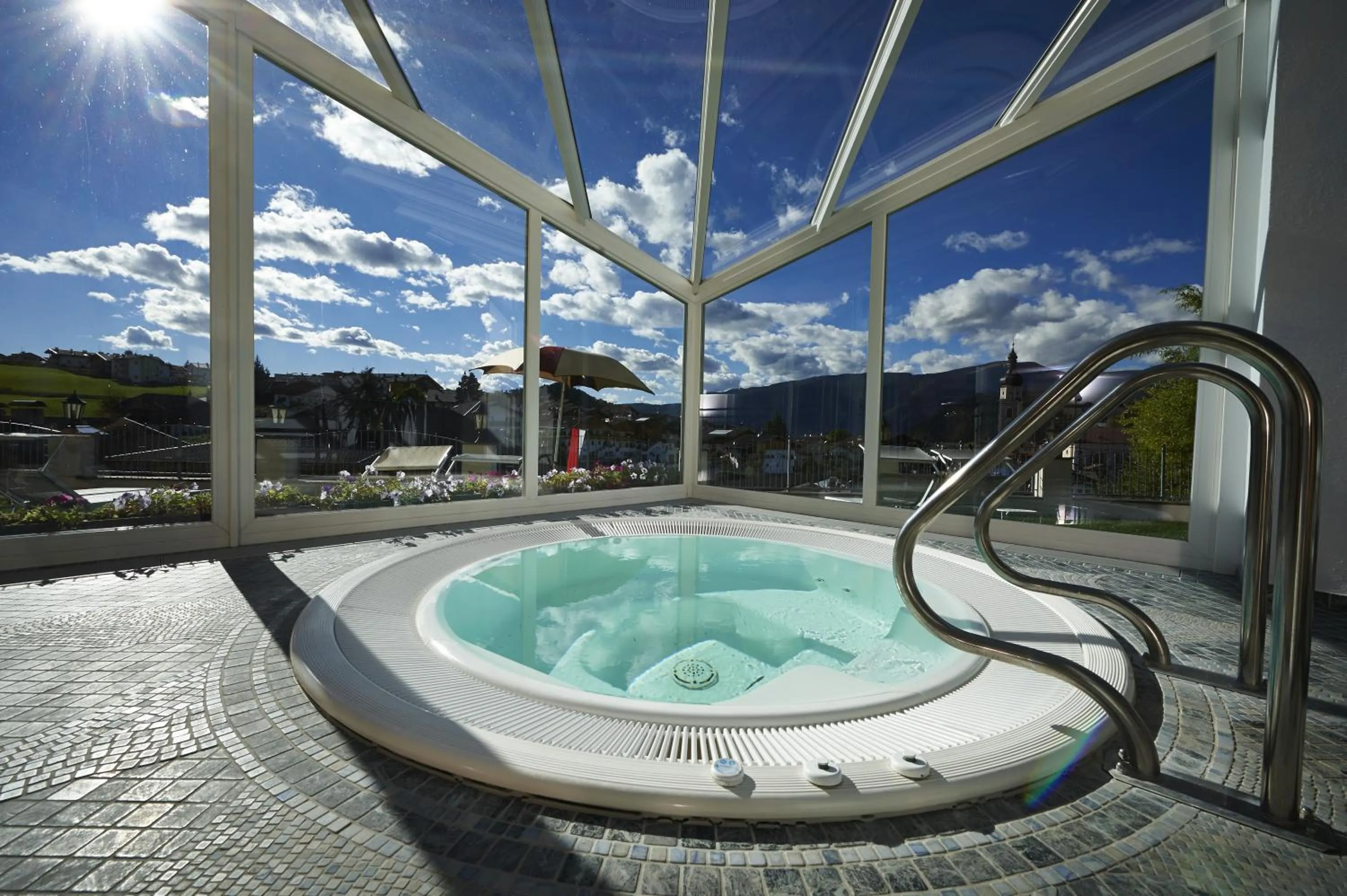 Hot Tub in Parc Hotel Tyrol