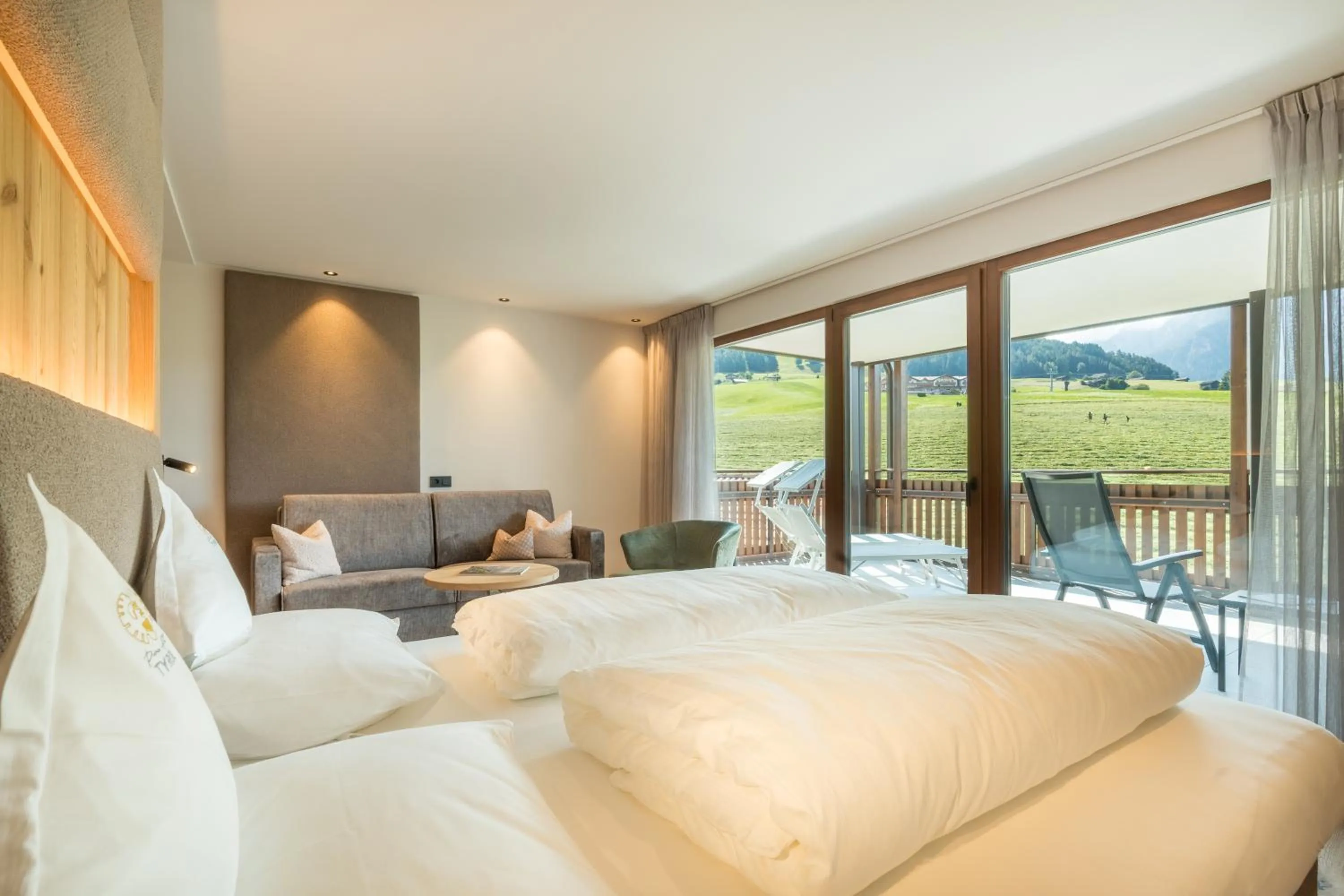 Bed in Parc Hotel Tyrol