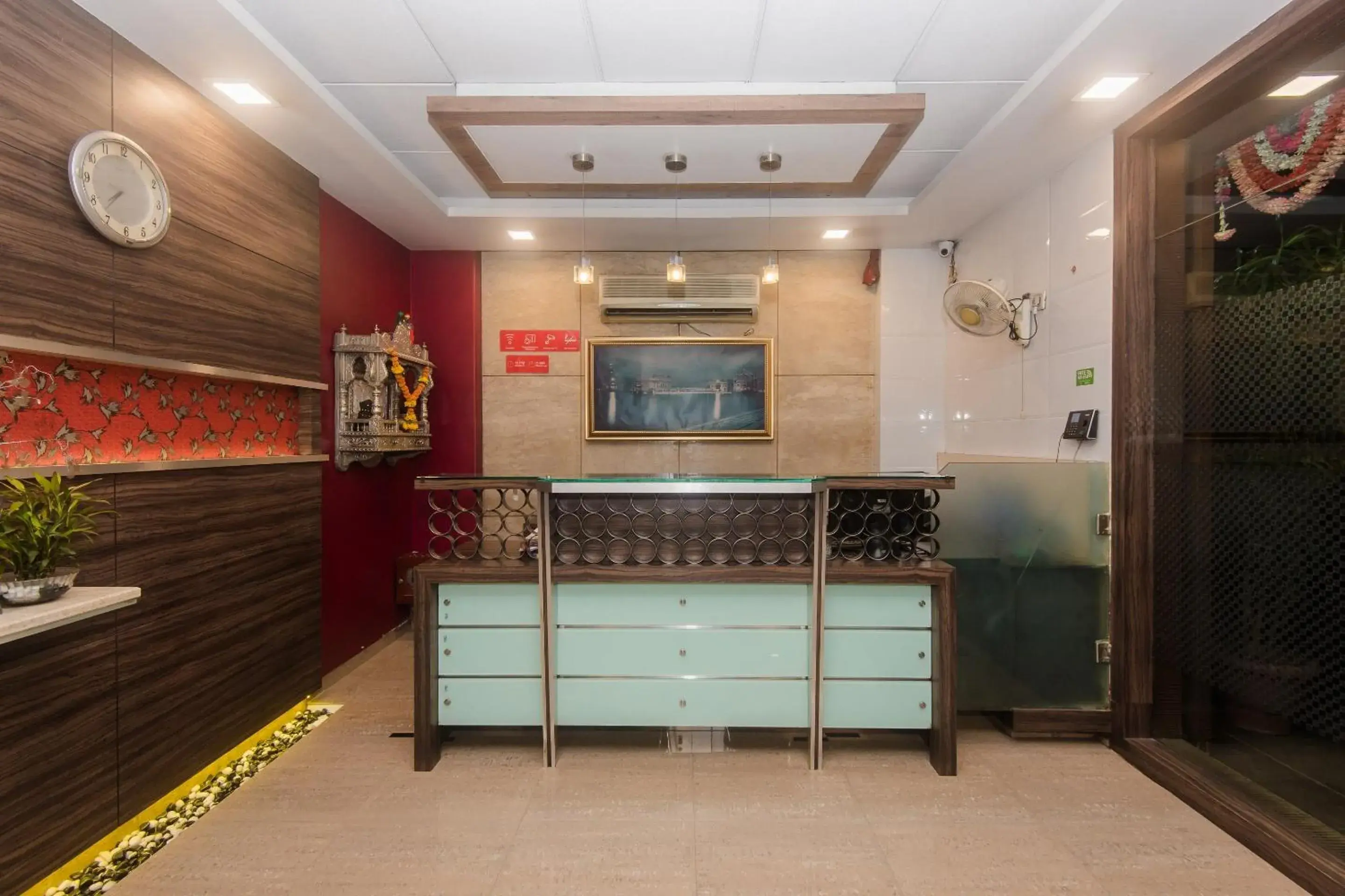 Lobby or reception in Super Hotel O Solitaire Lobby or reception in Super Hotel O Solitaire