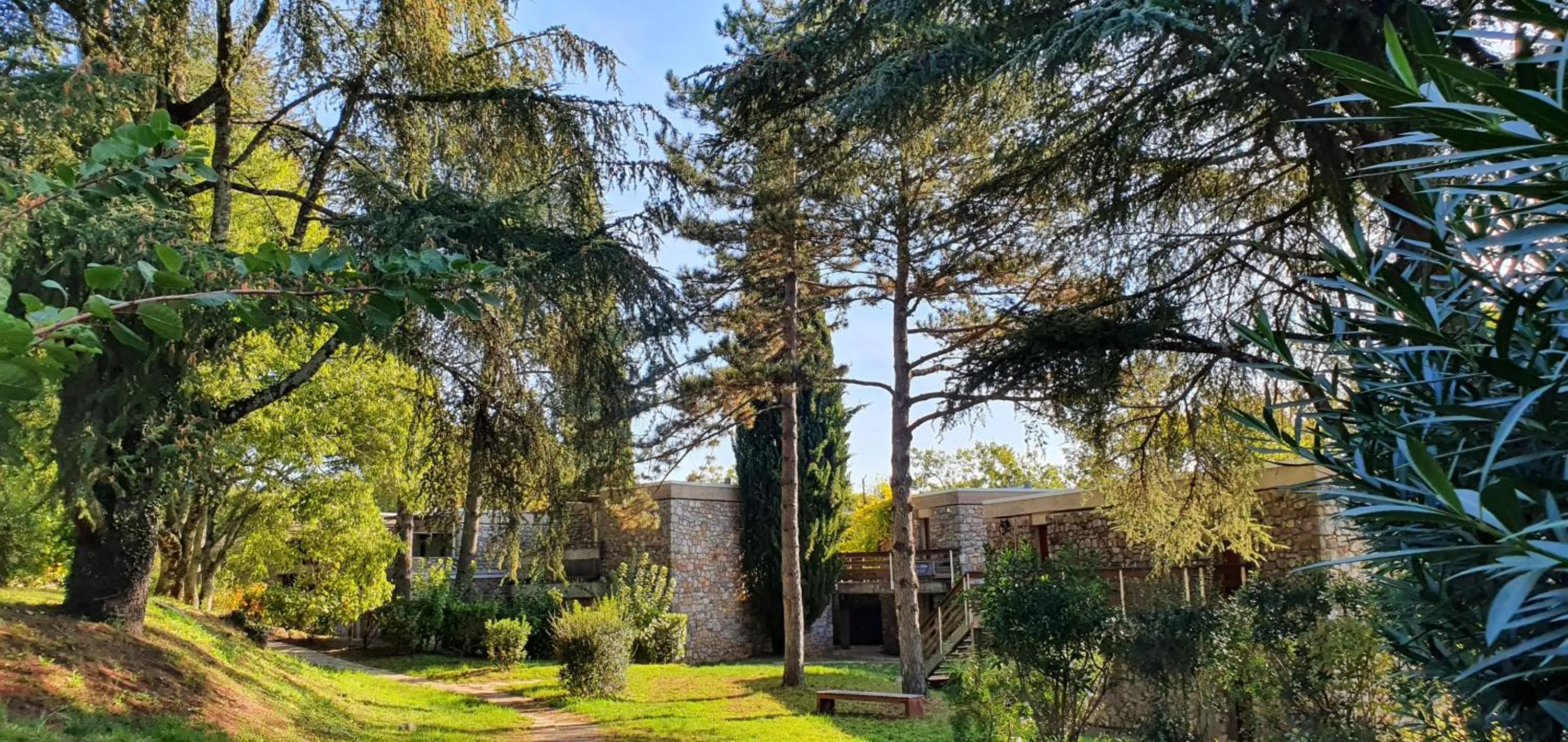 Property building in Residence Vacances Bleues Lou Castel