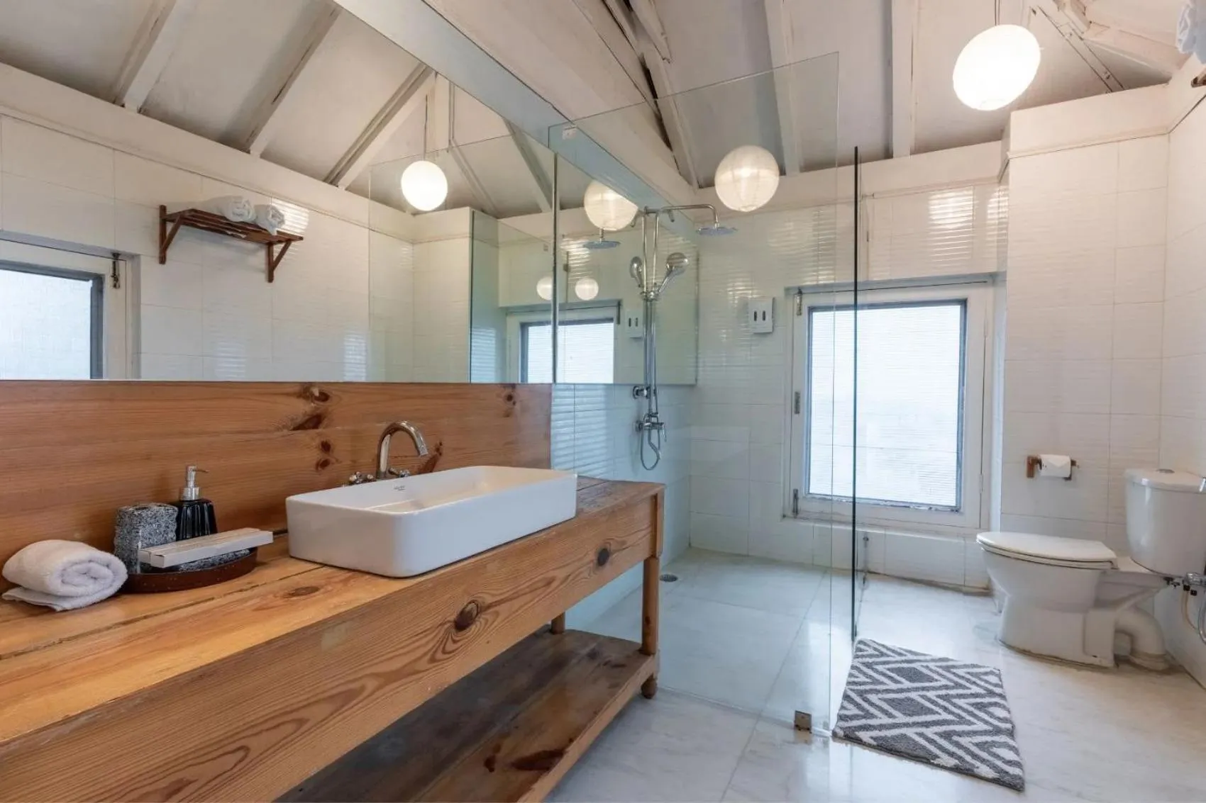 Shower in Seclude Palampur