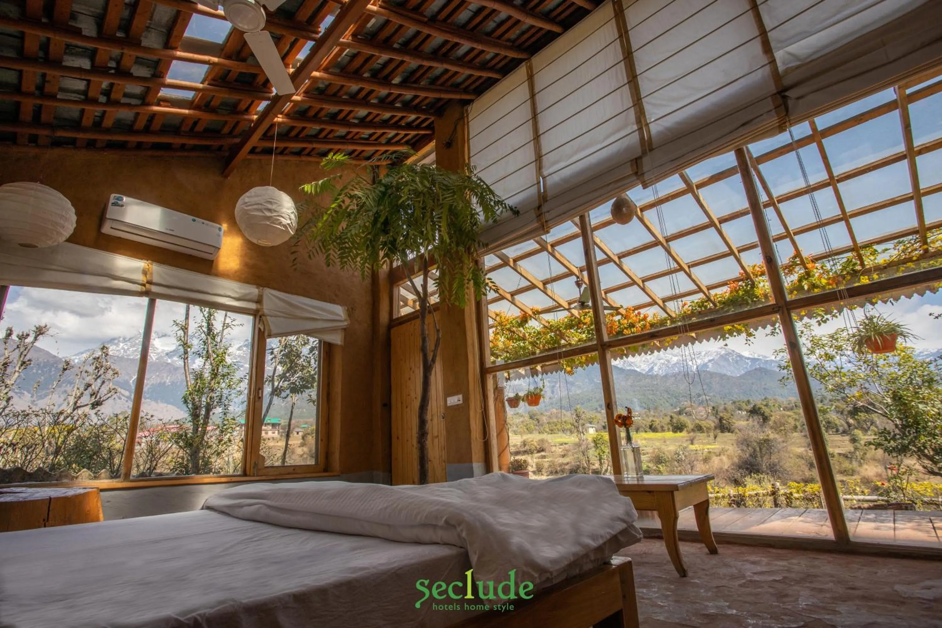 Natural landscape, Bed in Seclude Palampur