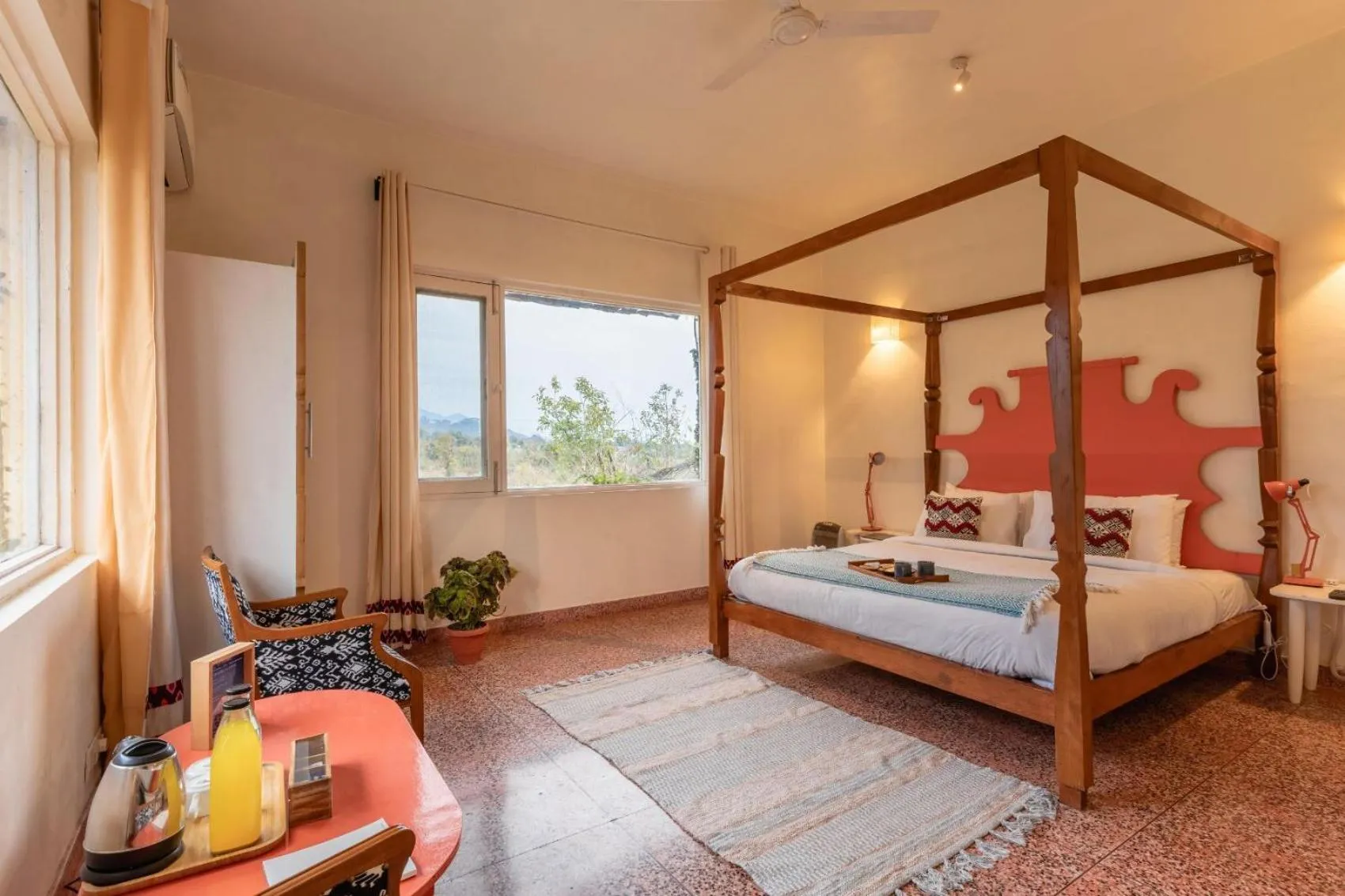 Bedroom, Bed in Seclude Palampur