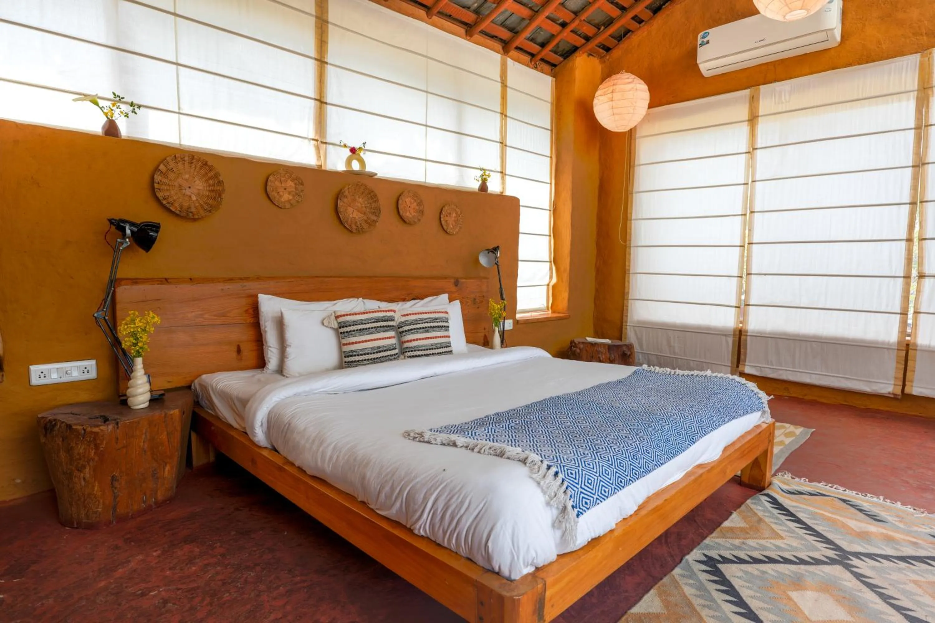 Bed in Seclude Palampur